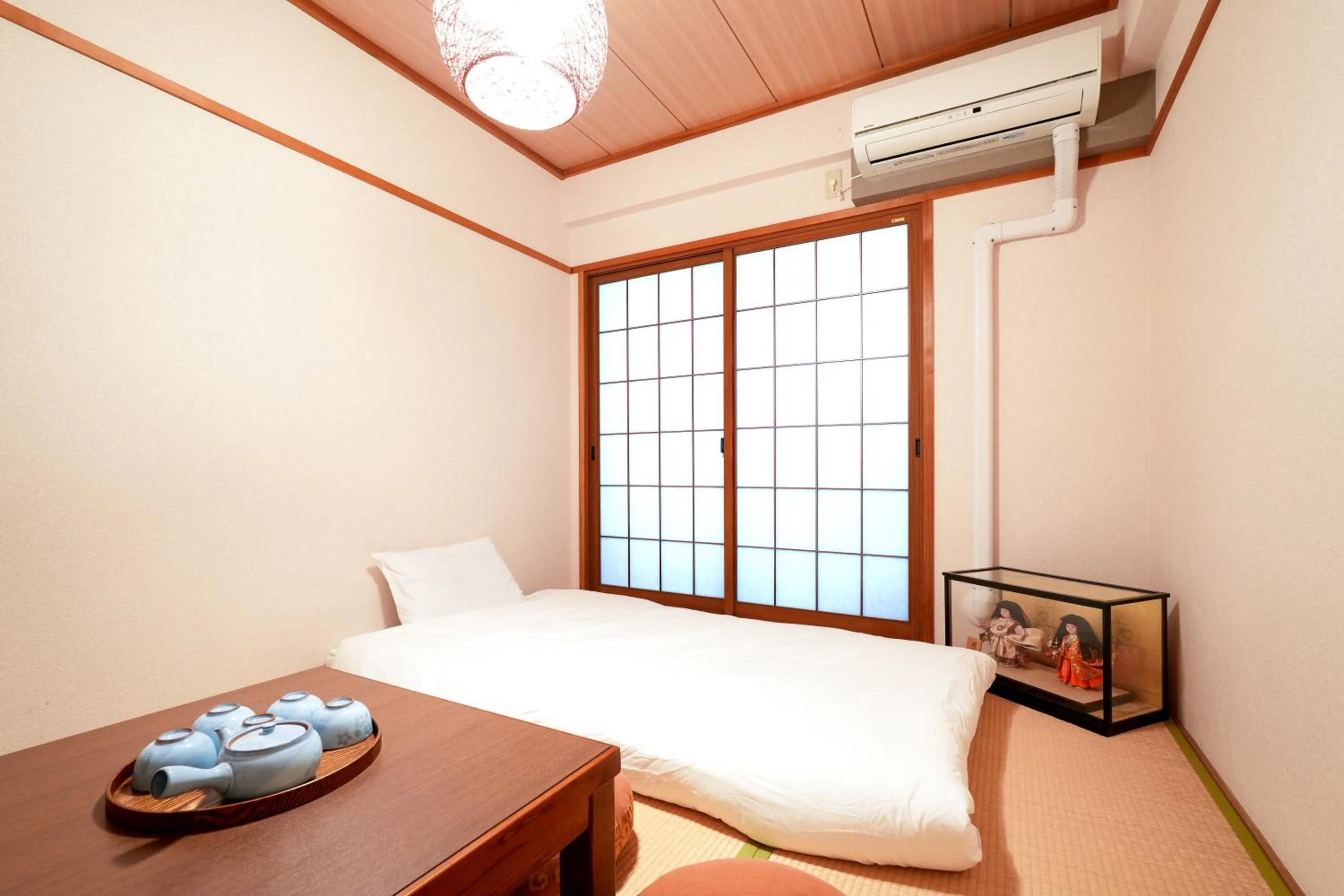 Bedroom, Bed in Choetsu