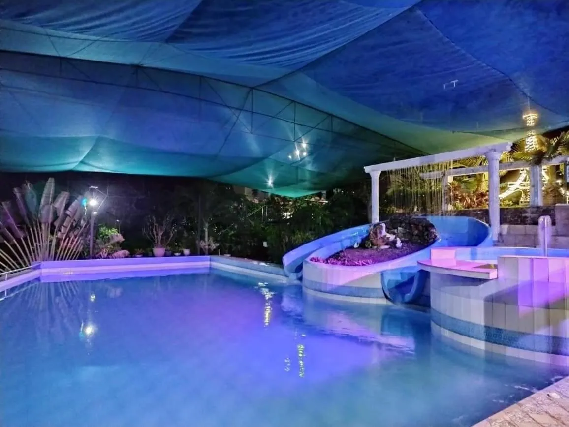 Casa de Robles Tanay Rizal