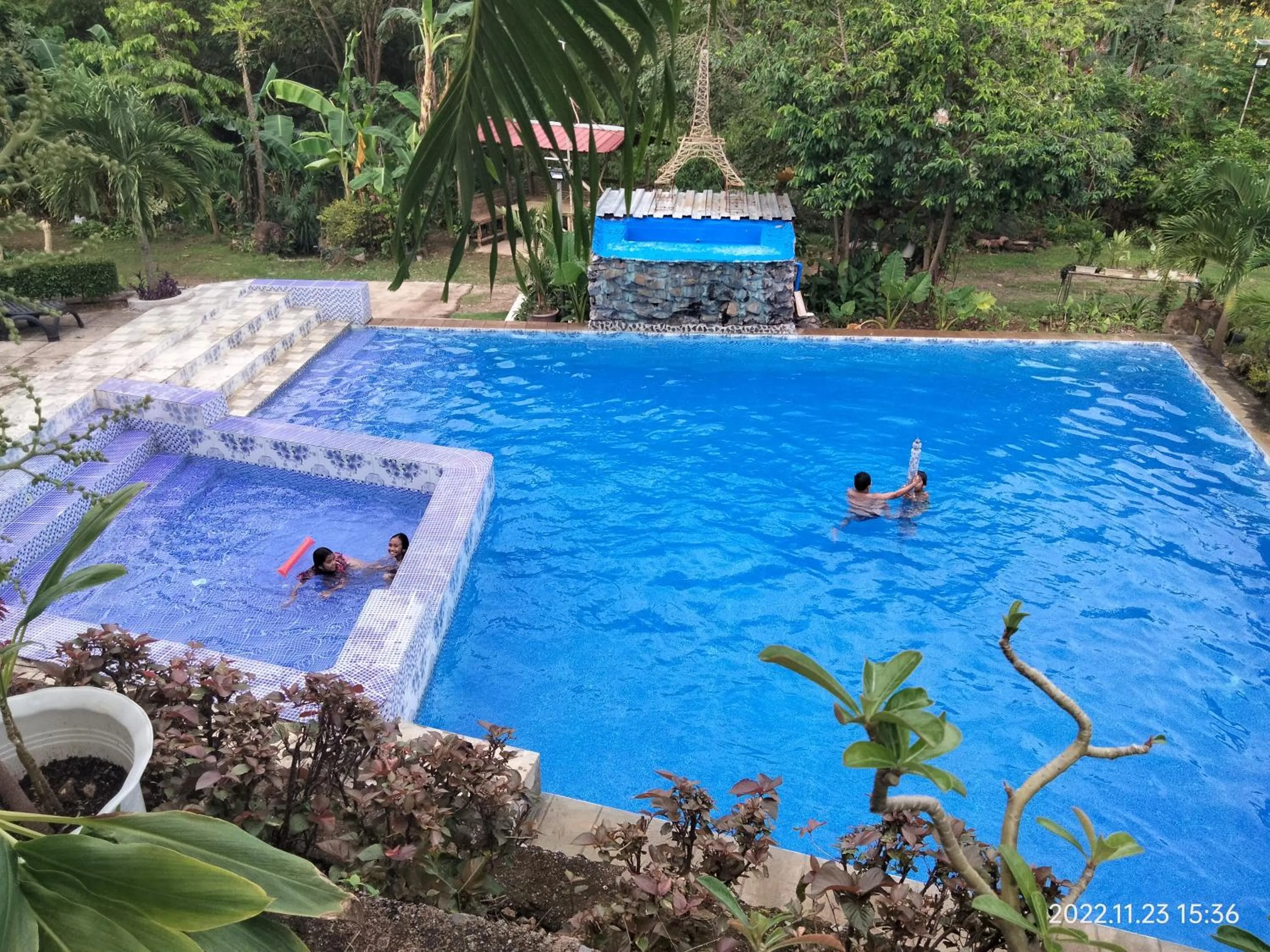 Casa de Robles Tanay Rizal