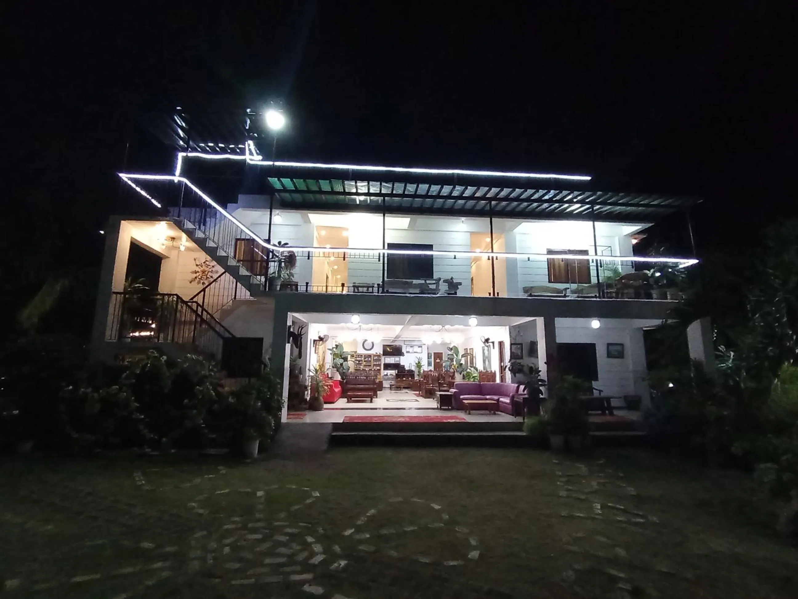 Casa de Robles Tanay Rizal