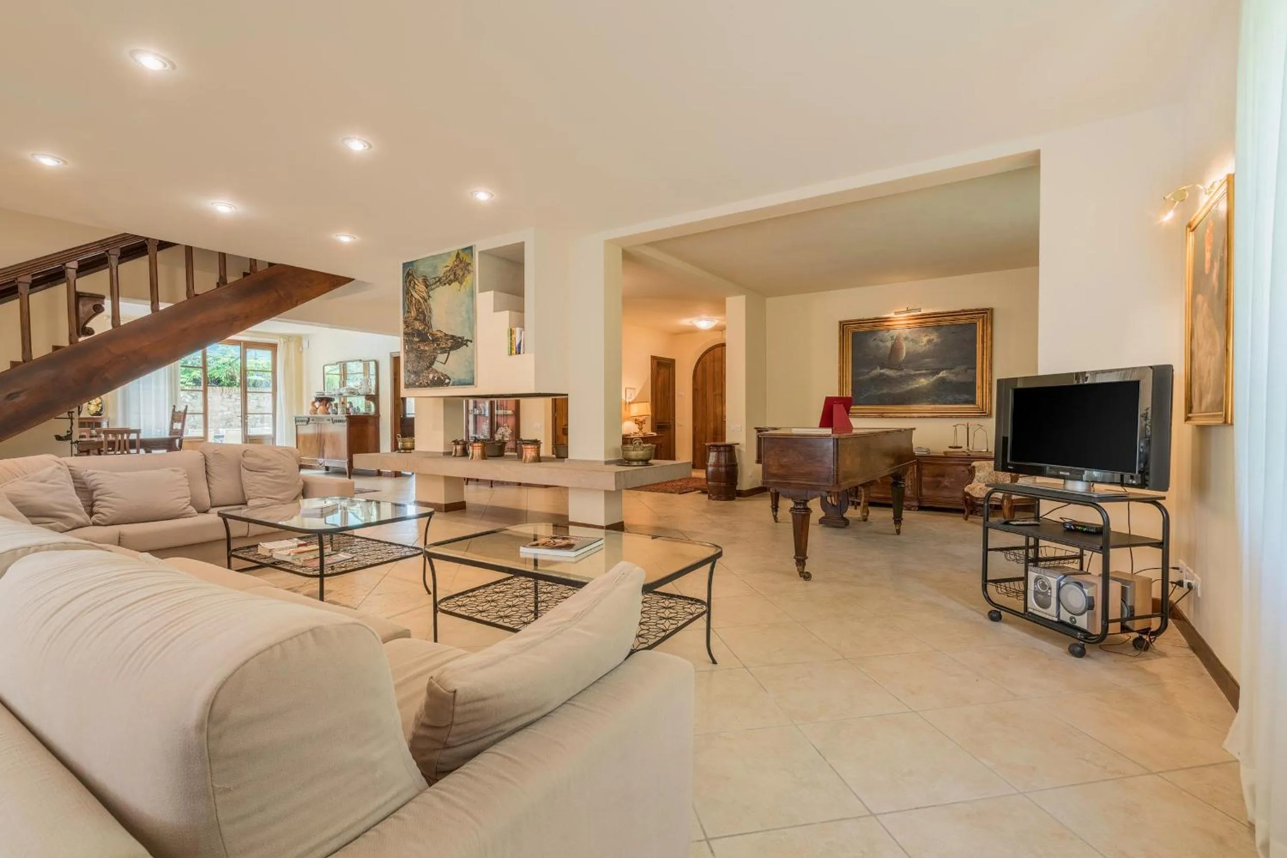 Communal lounge/ TV room in Santo Pietro Resort