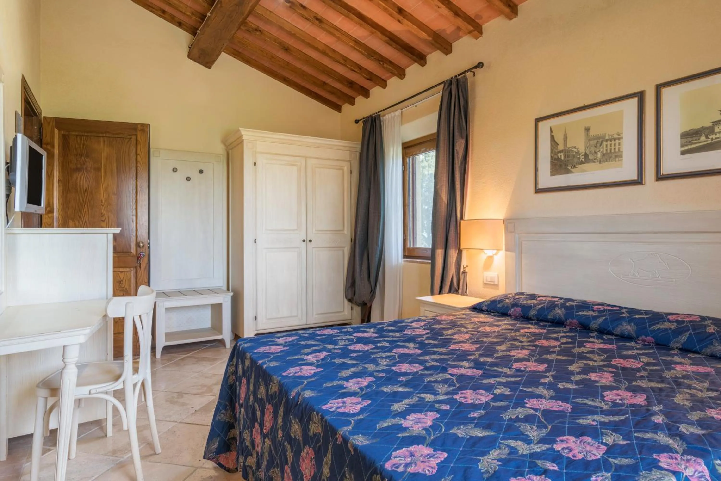 Bed in Santo Pietro Resort