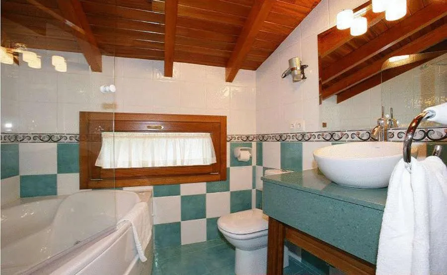 Bathroom in Gran Hotel Rural Cela