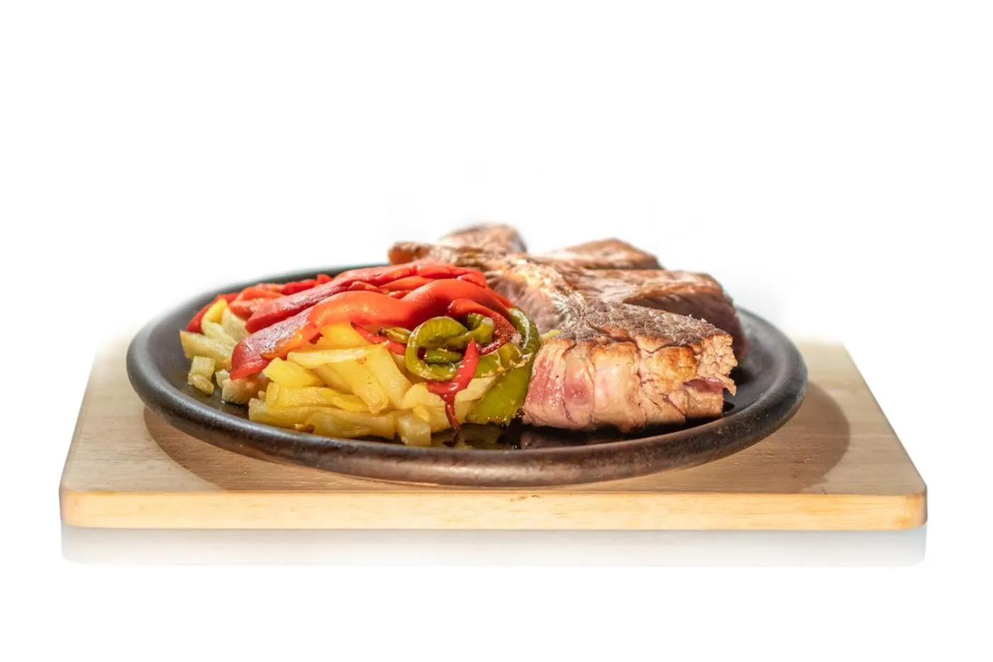 Food and drinks in Gran Hotel Rural Cela