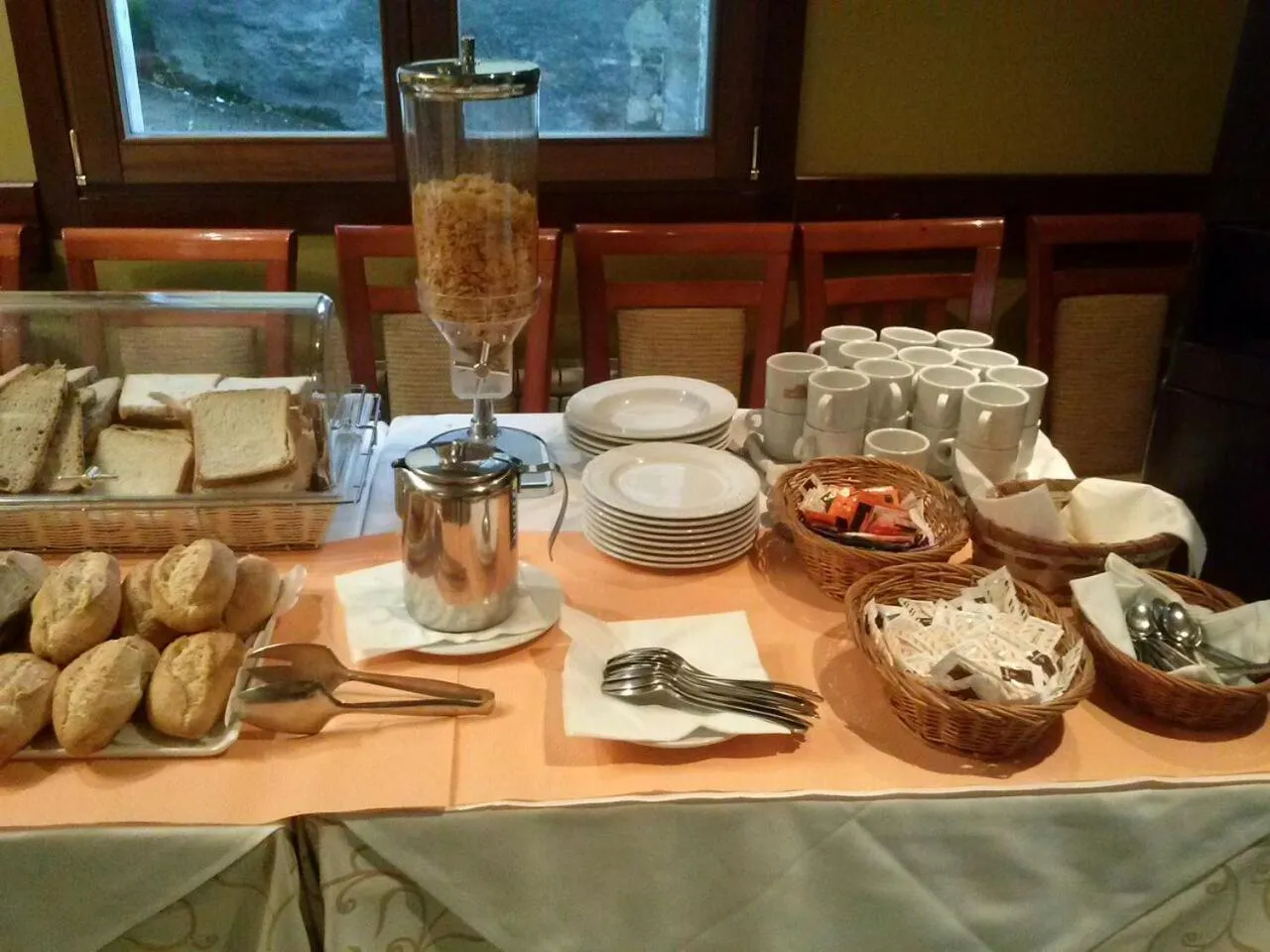 Breakfast in Gran Hotel Rural Cela