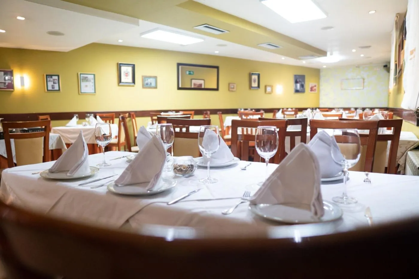 Restaurant/places to eat in Gran Hotel Rural Cela