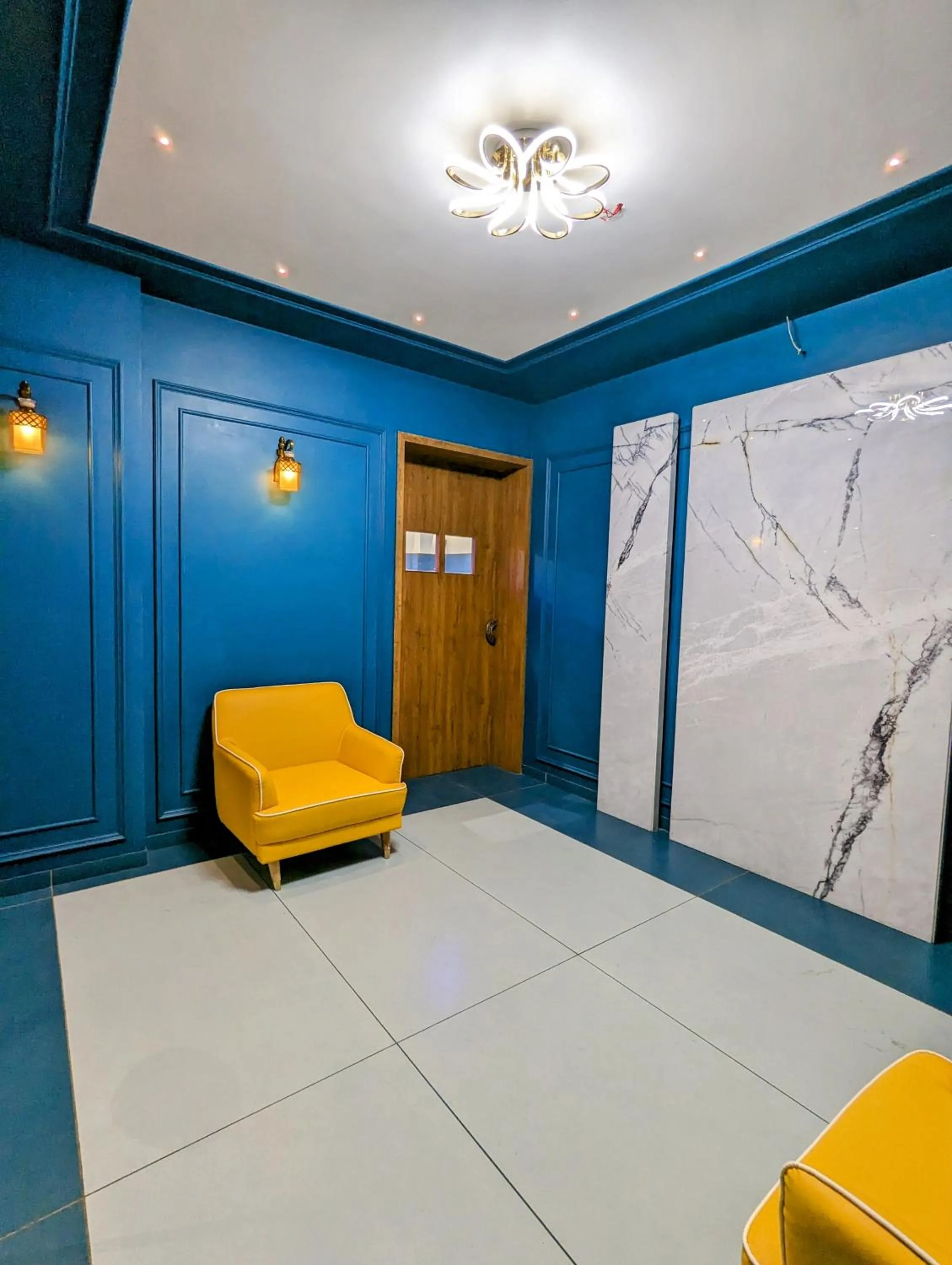 Property building in Hotel Red Chillee Restro