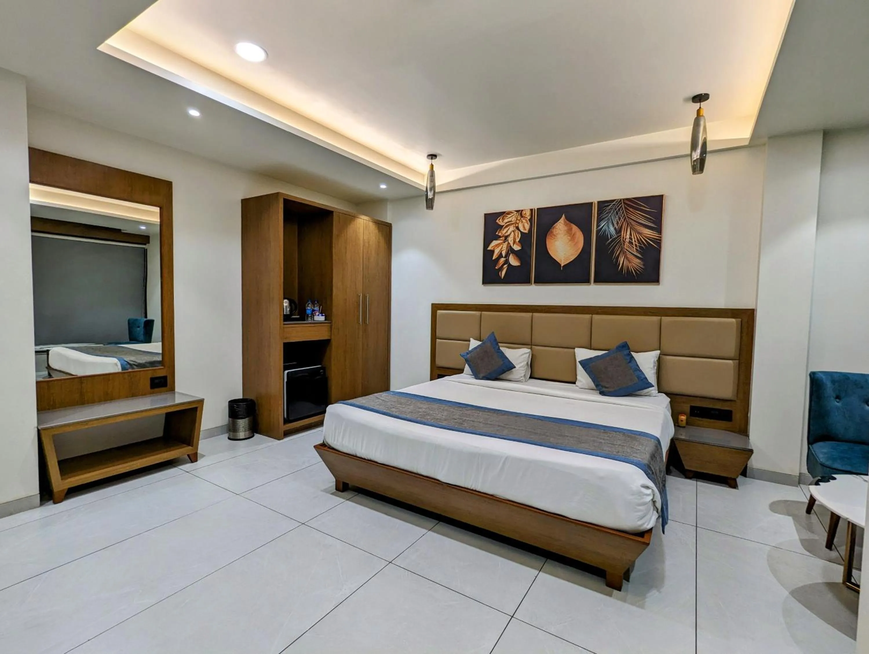 Bed in Hotel Red Chillee Restro