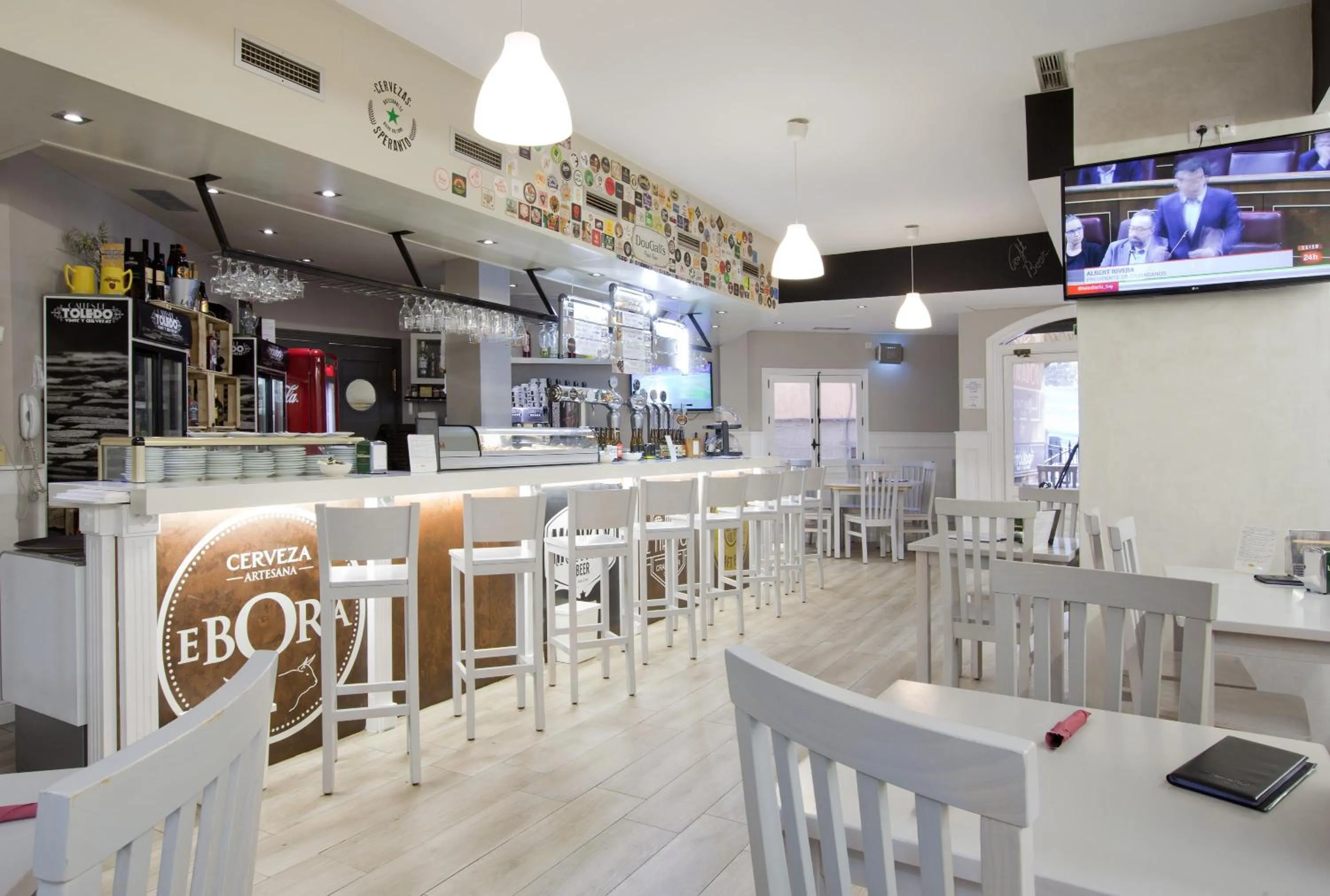 Lounge or bar in Hotel Real De Toledo