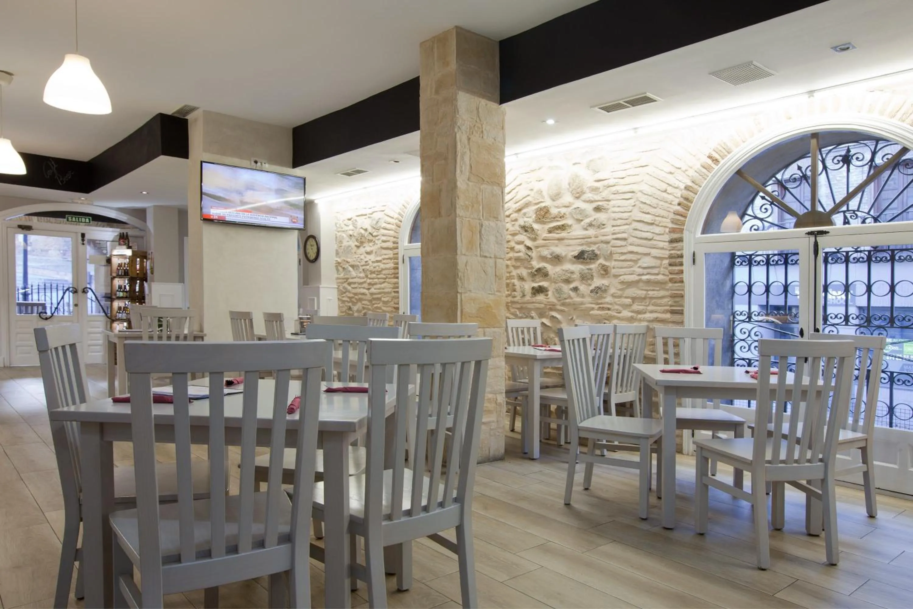 Restaurant/places to eat in Hotel Real De Toledo