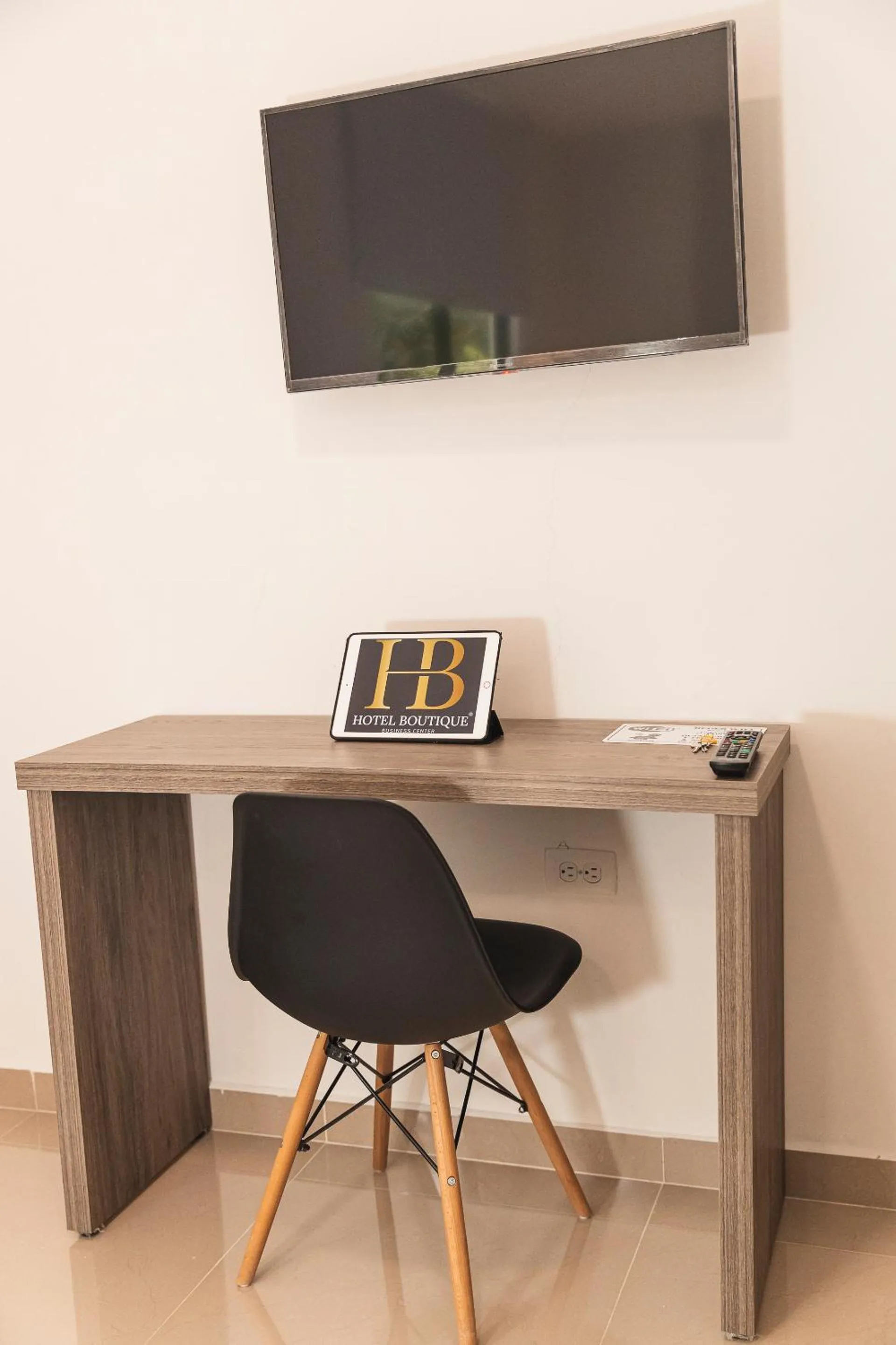 TV and multimedia in Hotel Boutique Business Center