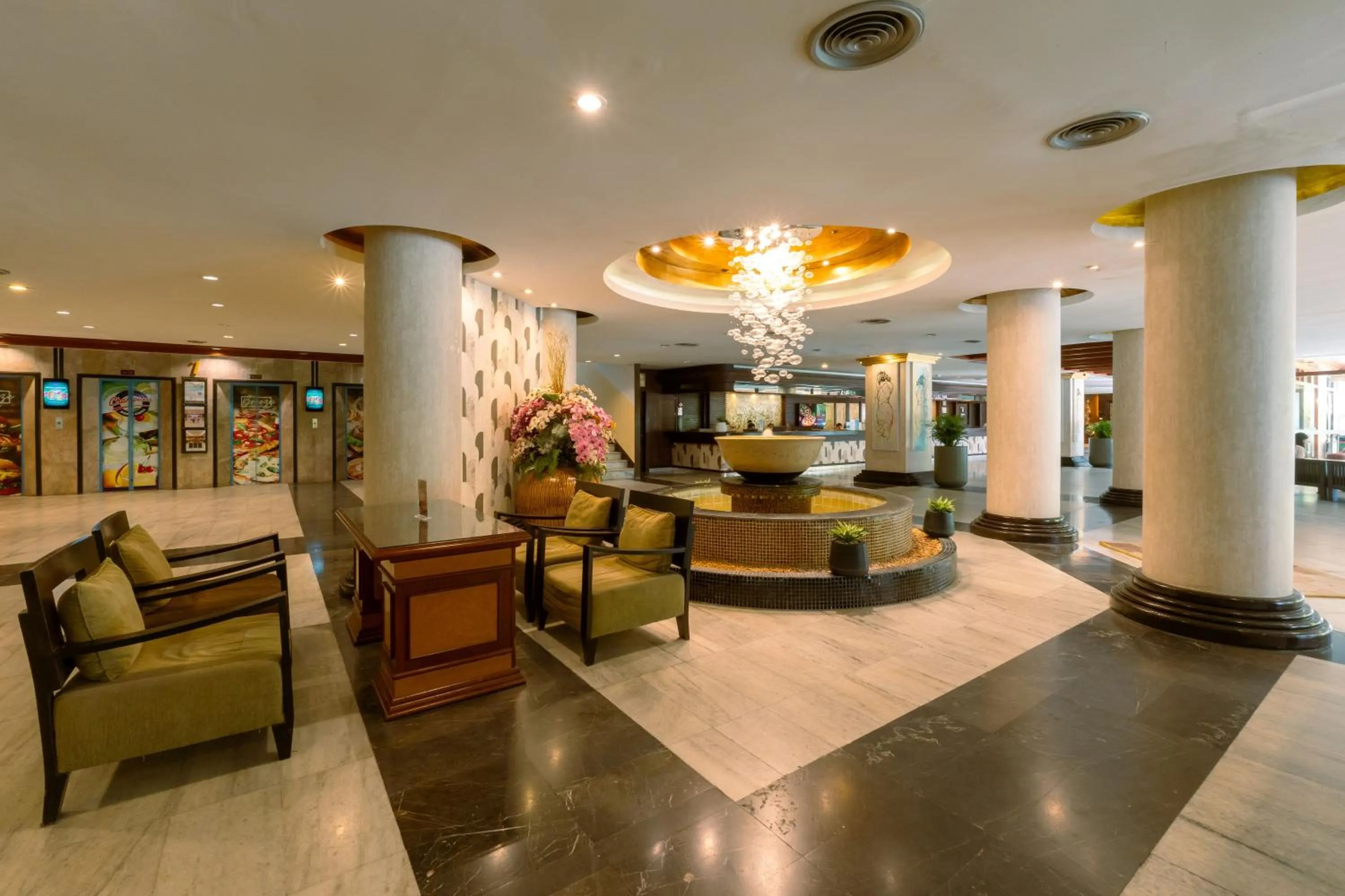 Lobby or reception in Mountain Beach Resort & Convention Center