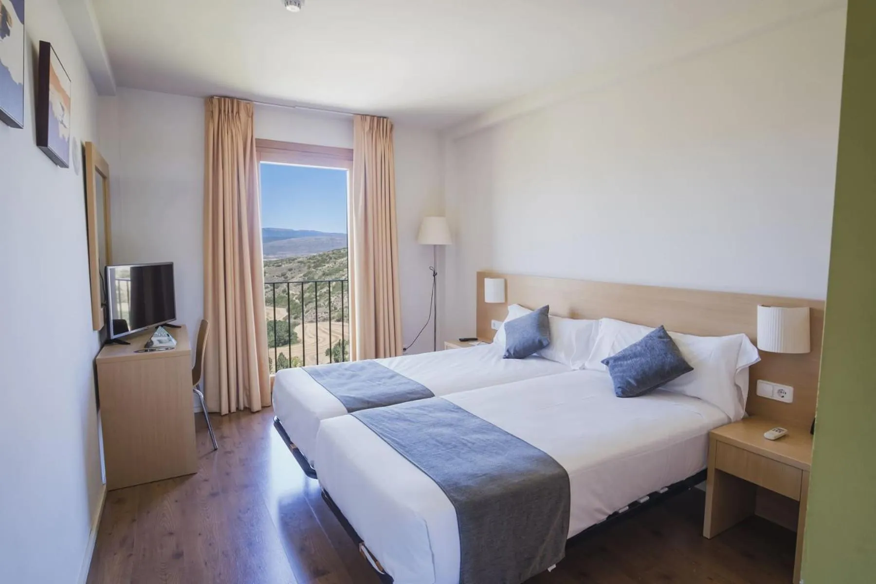 Bedroom, Bed in Hotel Alda Triskel