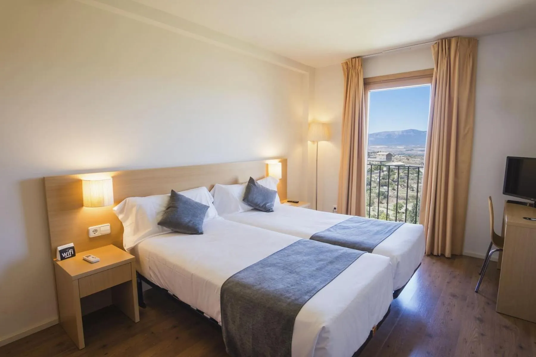 Bedroom, Bed in Hotel Alda Triskel