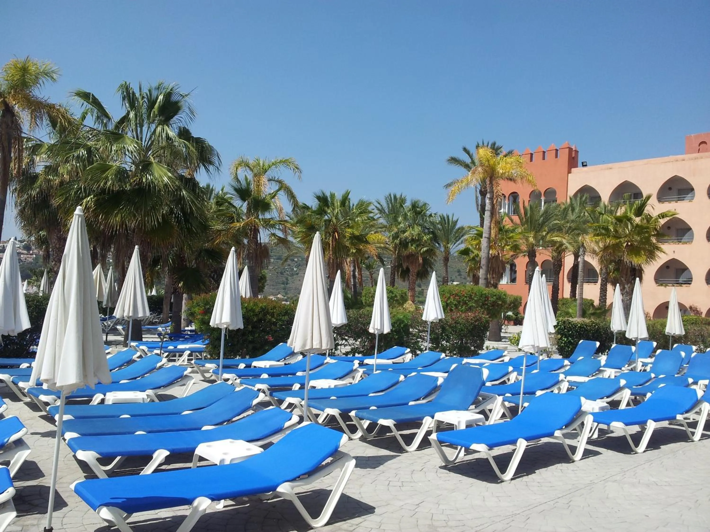 Swimming pool in Playacálida