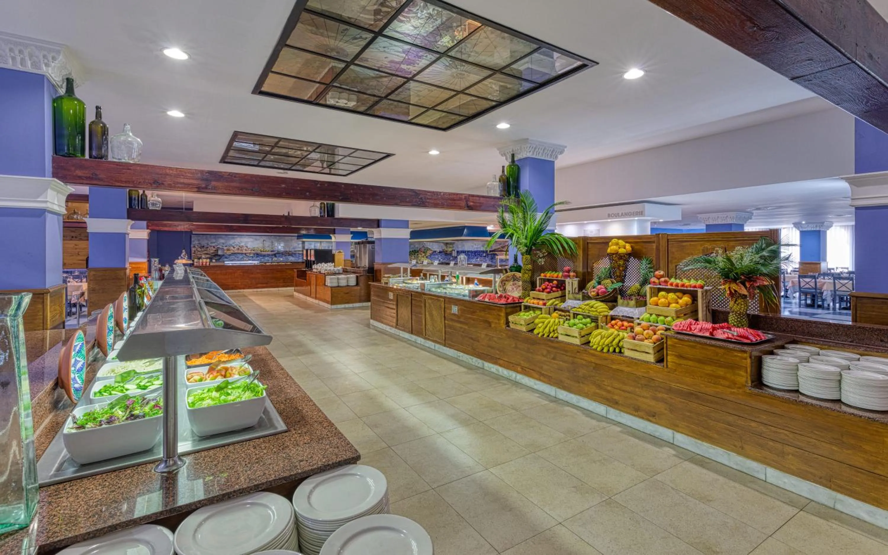 Restaurant/places to eat in Playacálida