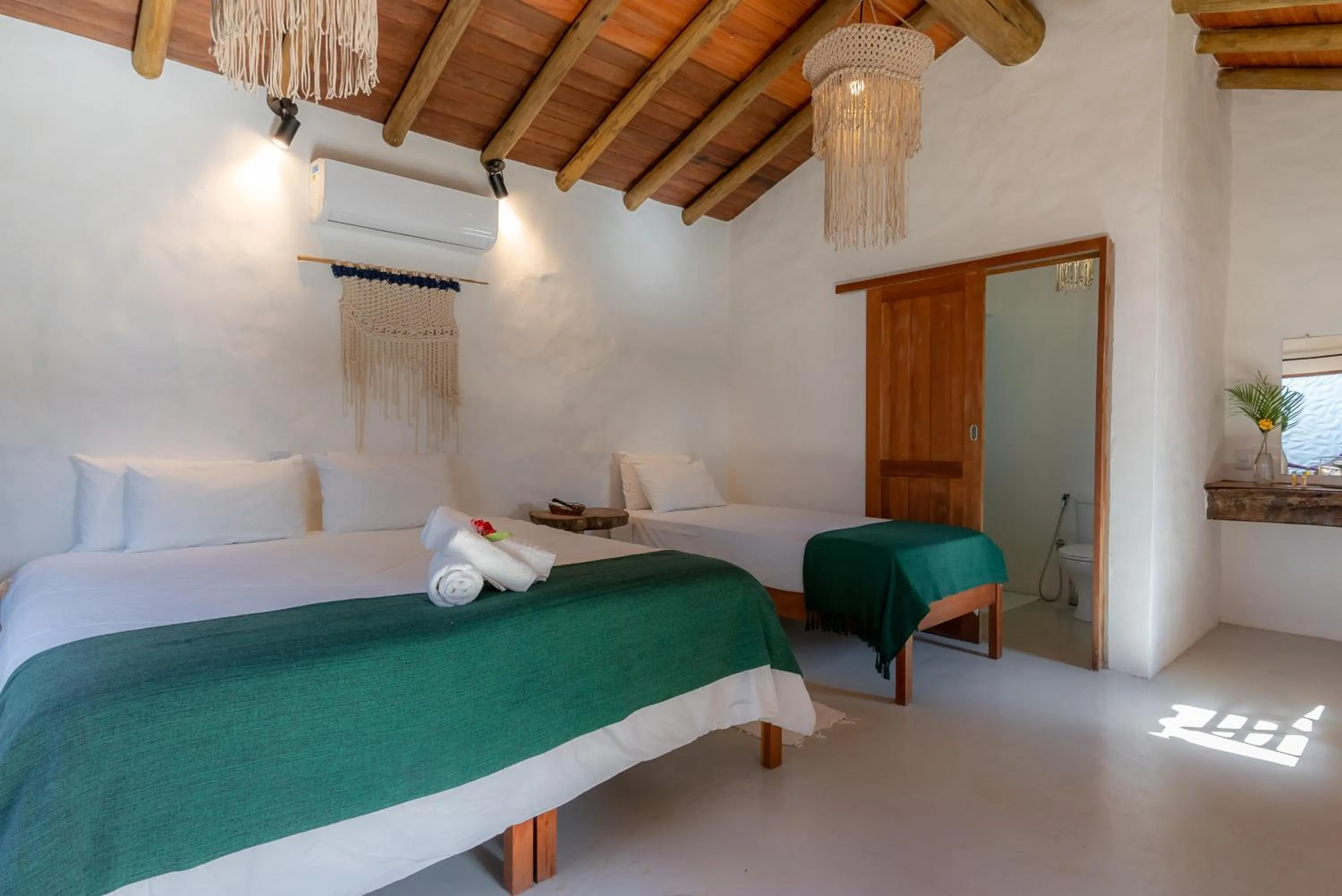 air conditioner, Bed in Villa Mediterrâneo Trancoso