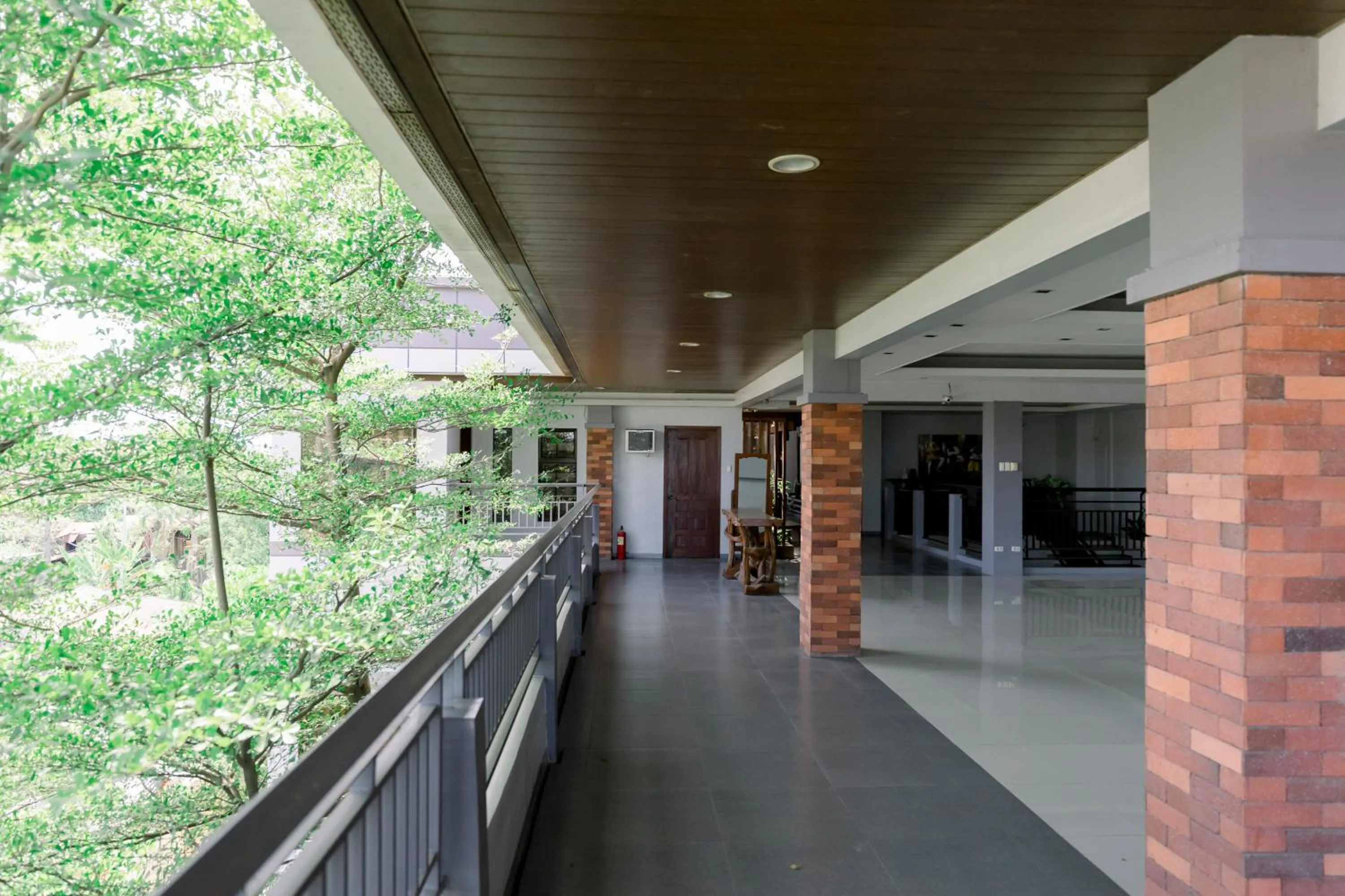 Day in Madonna Hometel and Suites