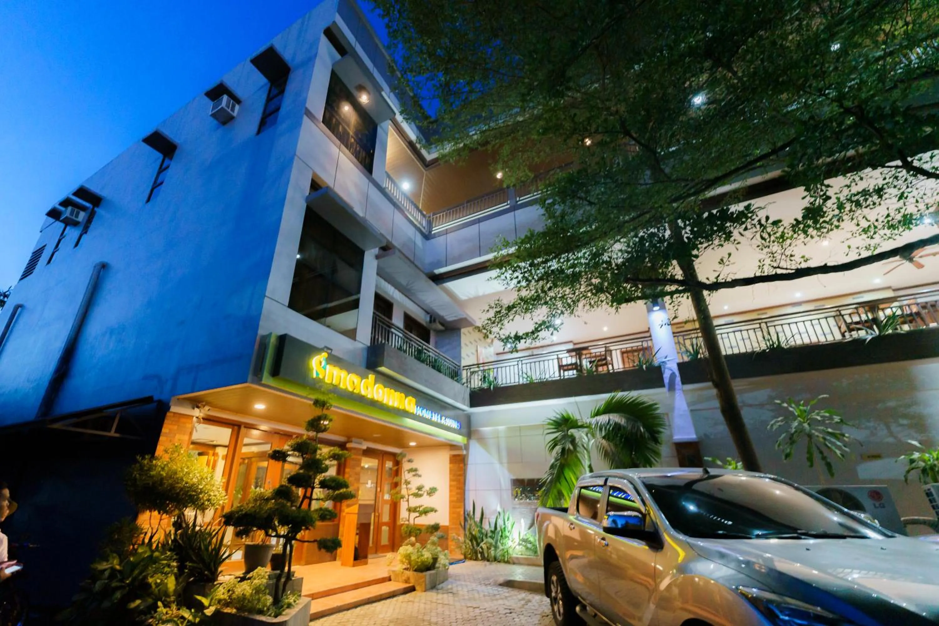 Property building in Madonna Hometel and Suites