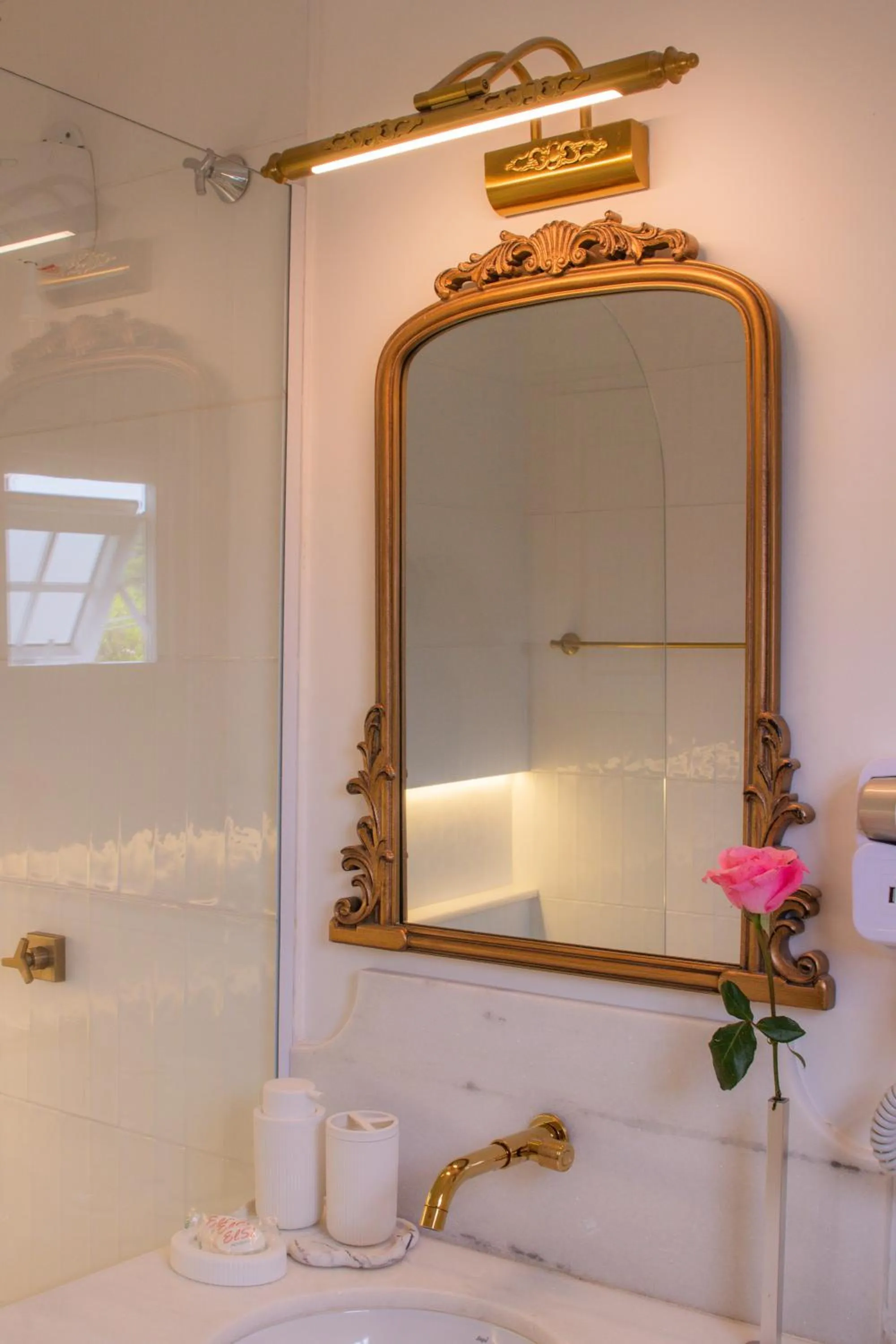 Bathroom in Elsi Pousada