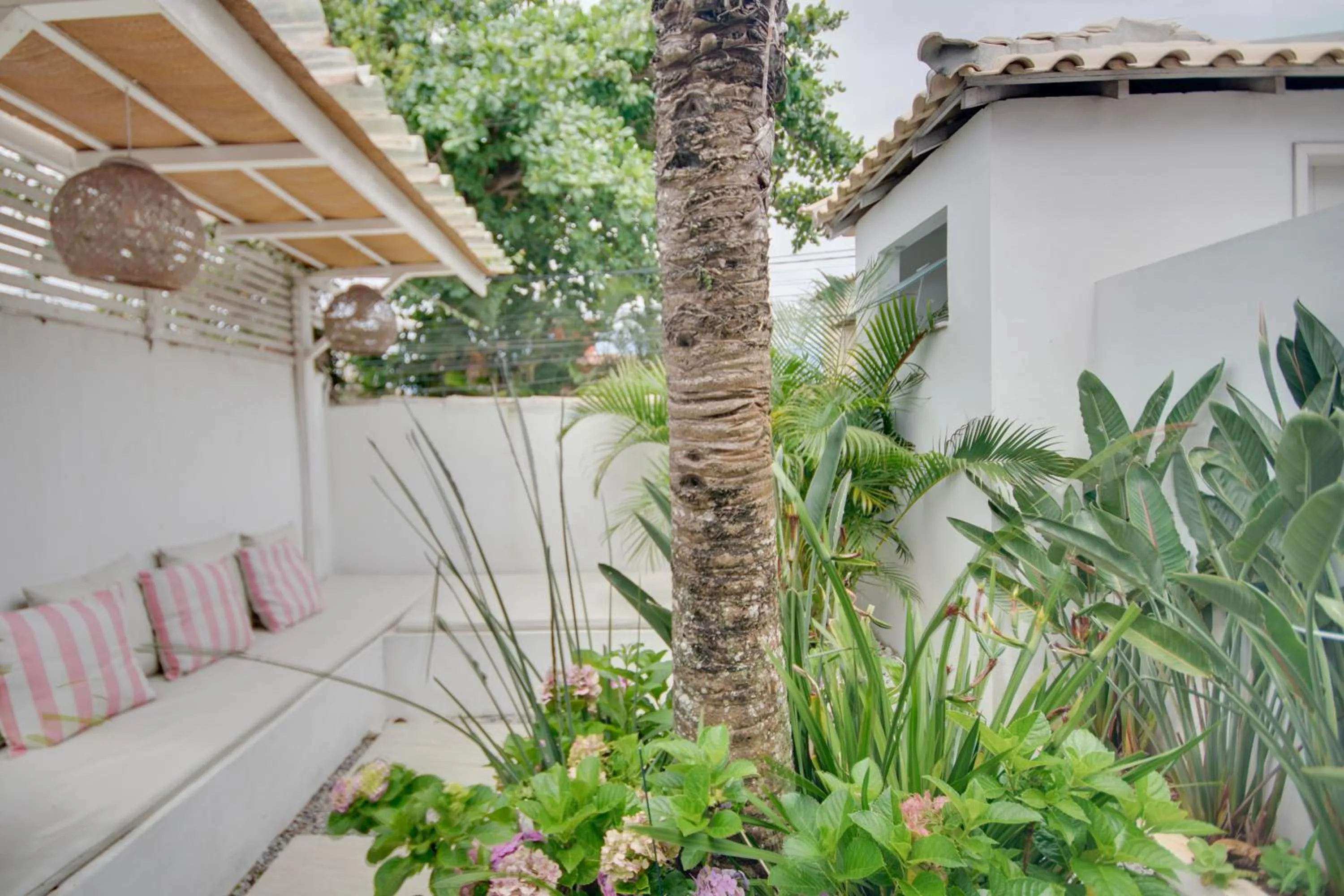 Garden in Elsi Pousada