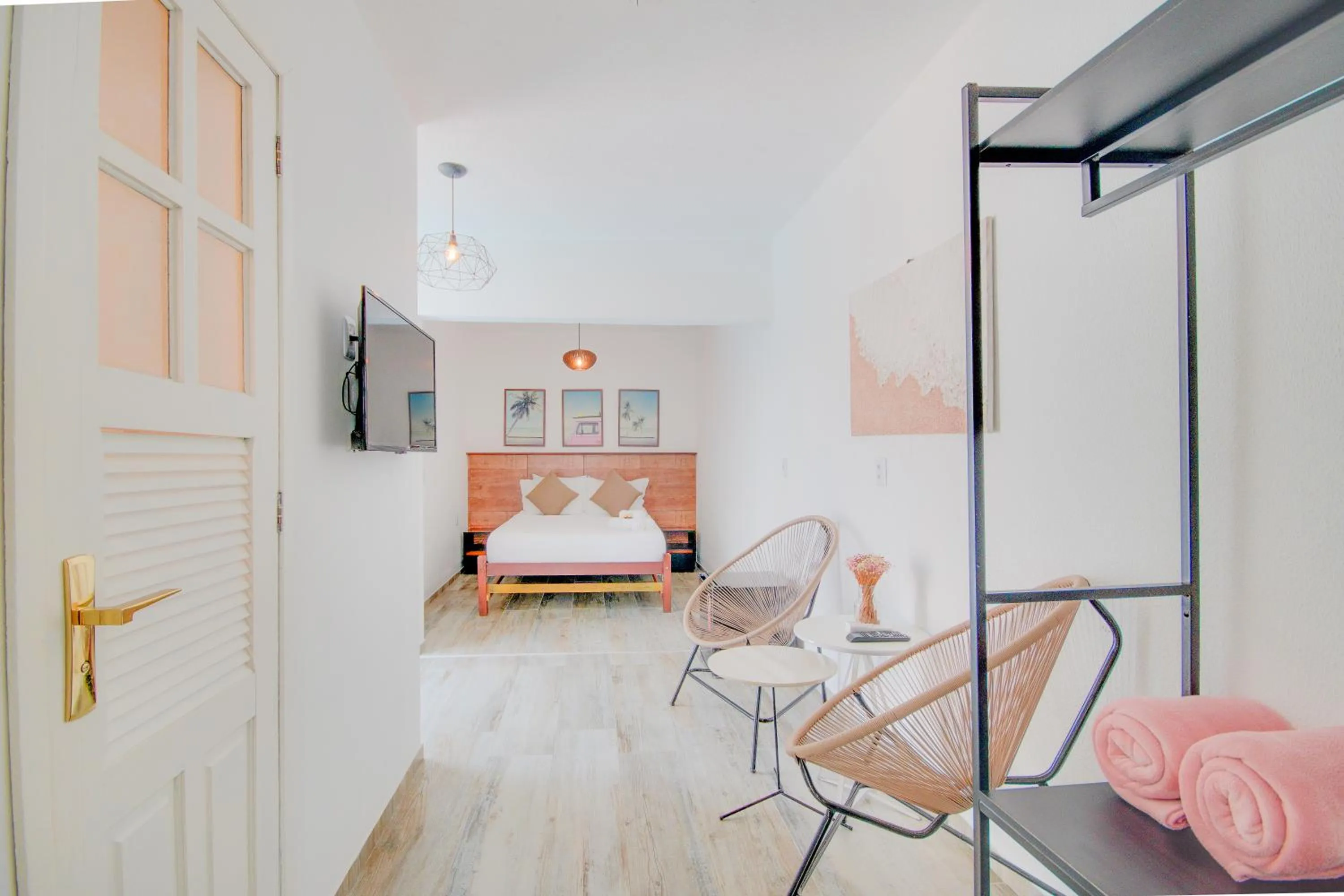 Family Room with Garden View in Elsi Pousada