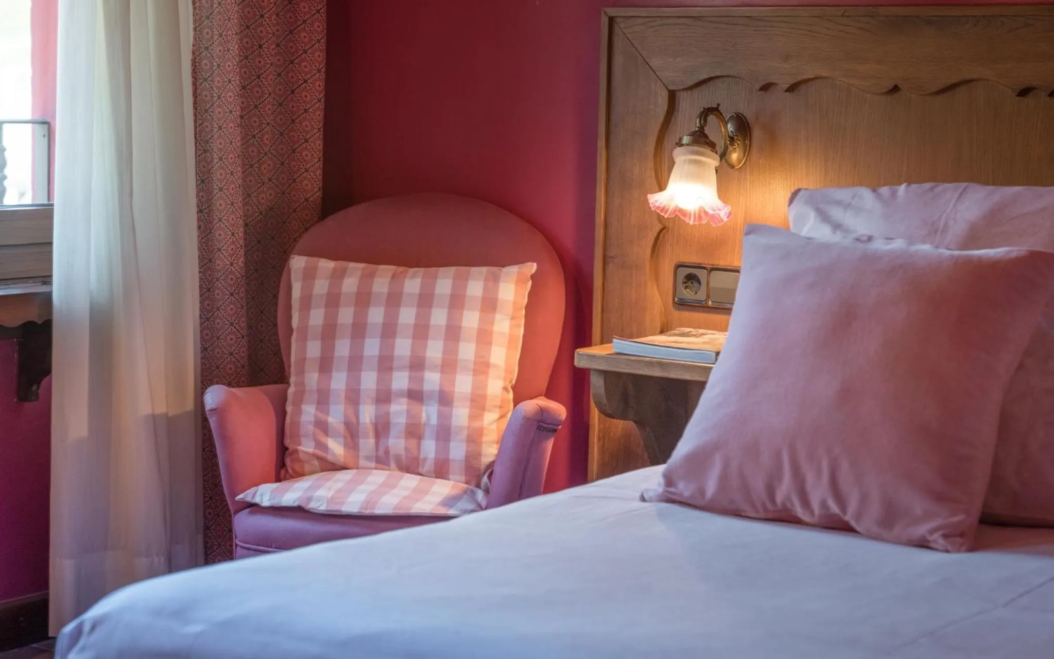 Bed in Hotel Aran La Abuela