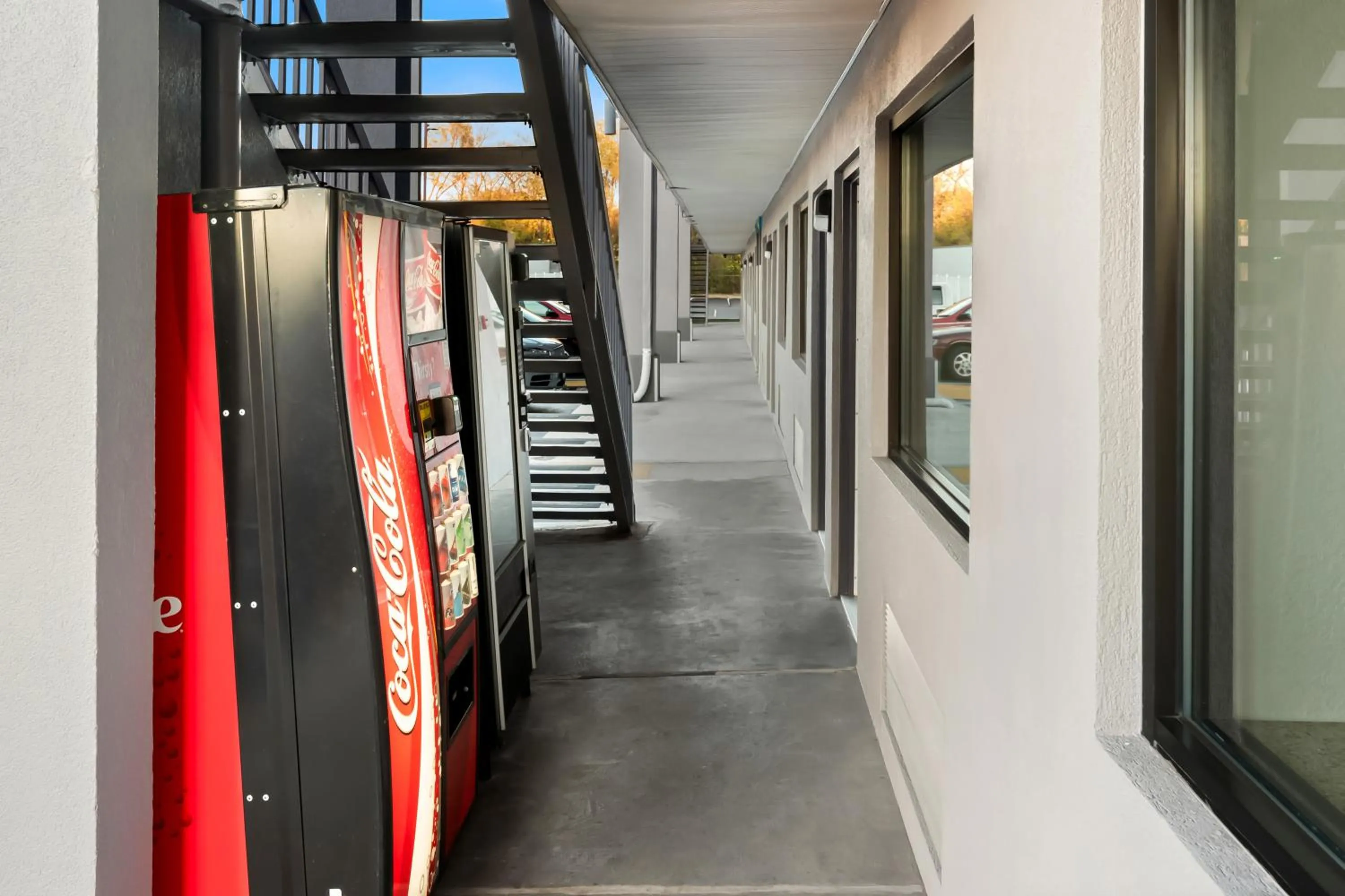 vending machine in Bellmawr Economy Inn Bellmawr-Philadelphia Area