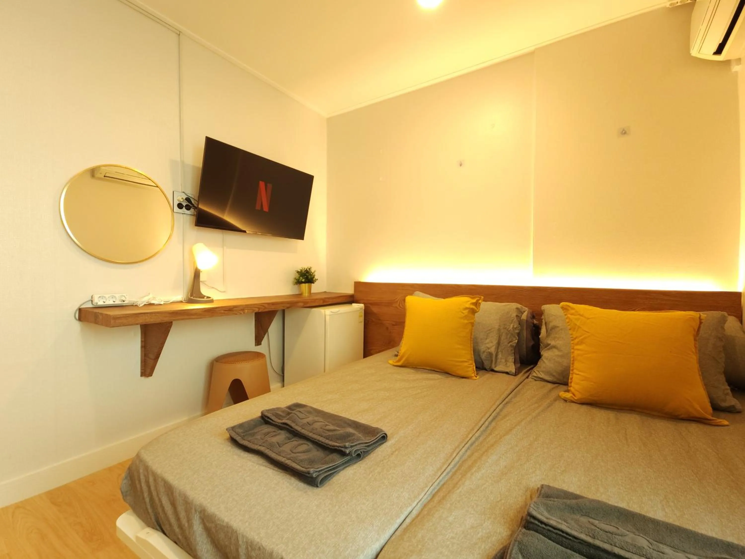 Bed in OYO Myeongdong 5 Lodge