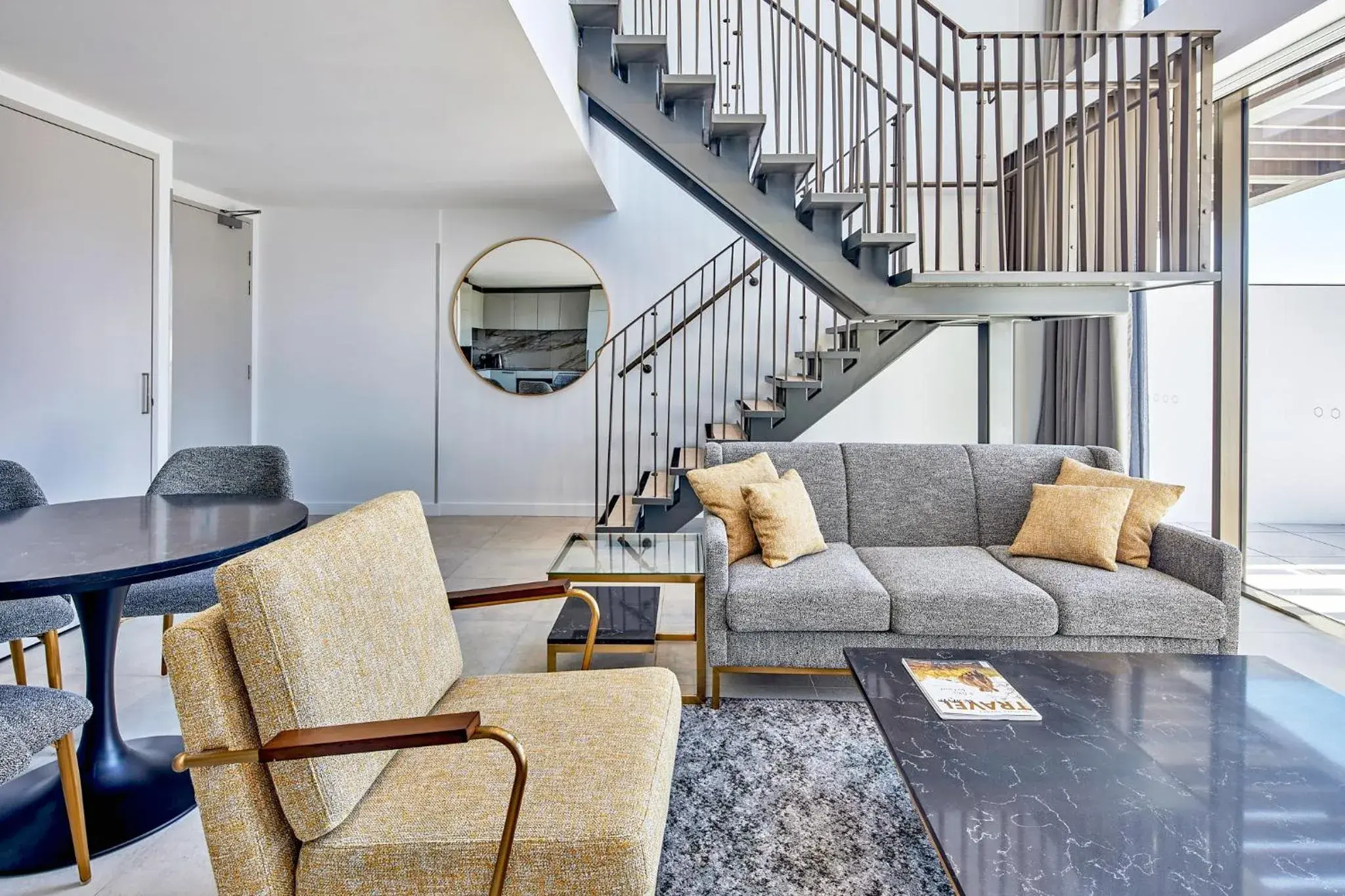 One Bedroom Executive Loft Suite in Meriton Suites Canberra One Bedroom Executive Loft Suite in Meriton Suites Canberra