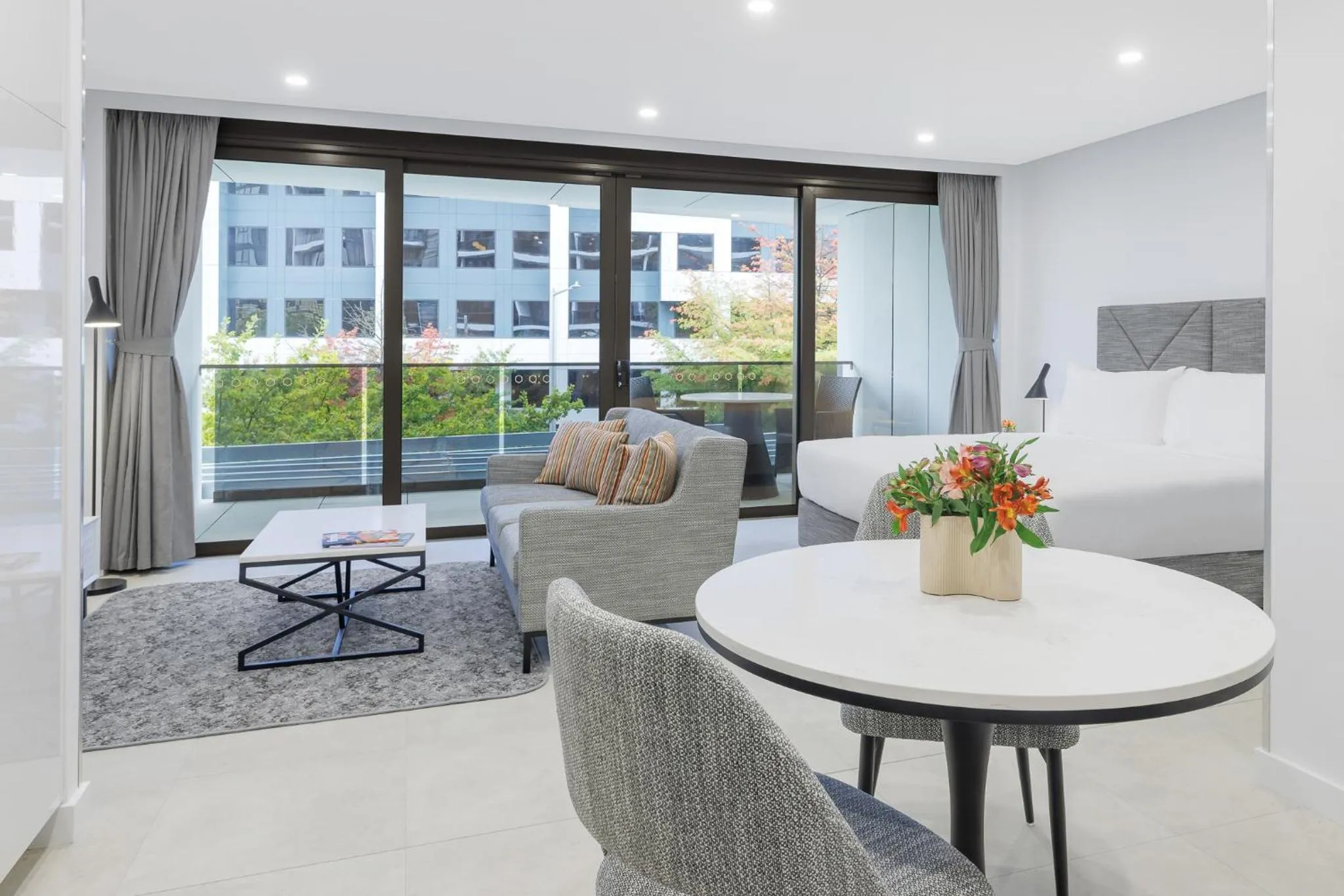 Dining area in Meriton Suites Canberra