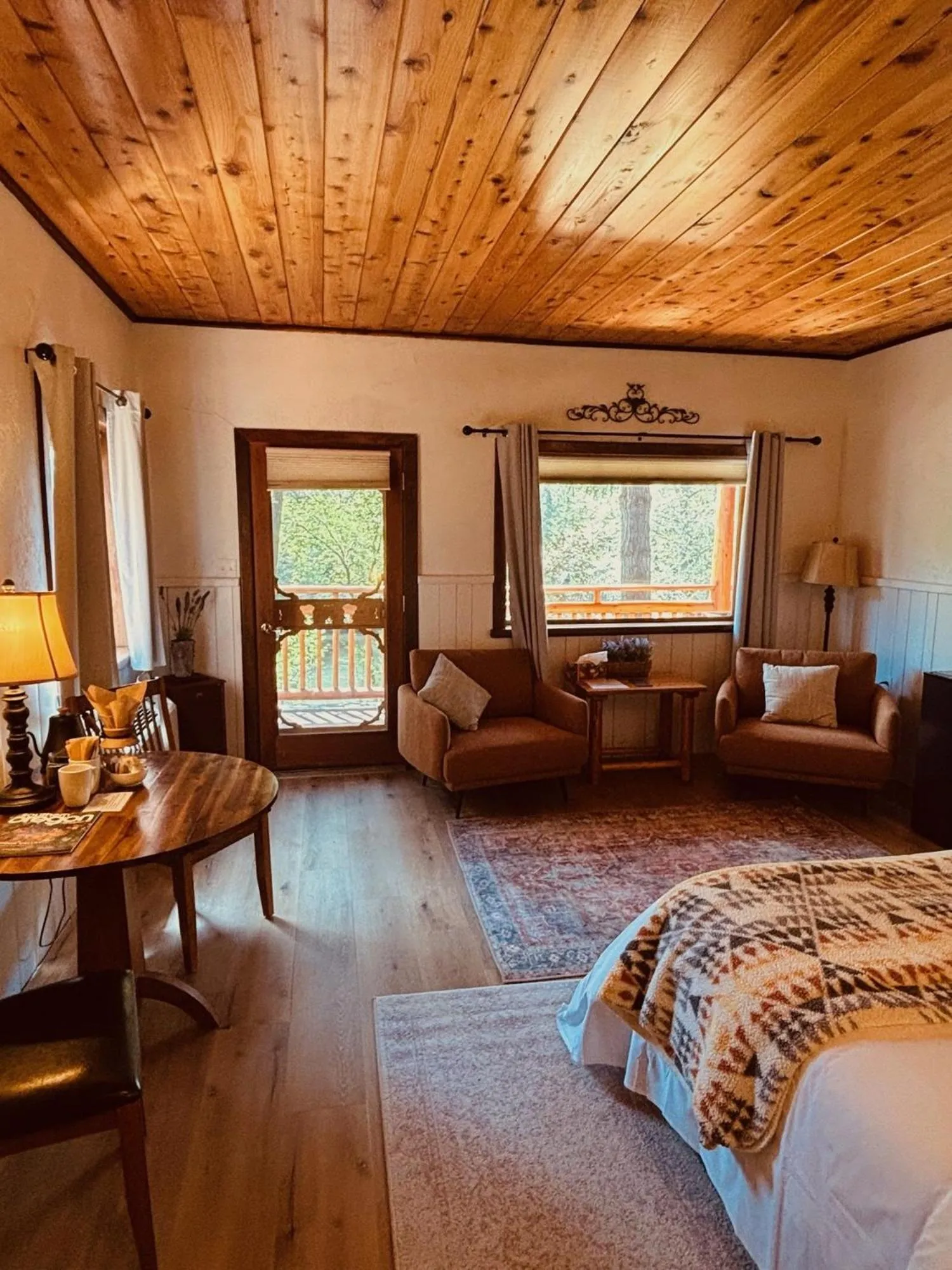 Bed in The Lindsay Lodge