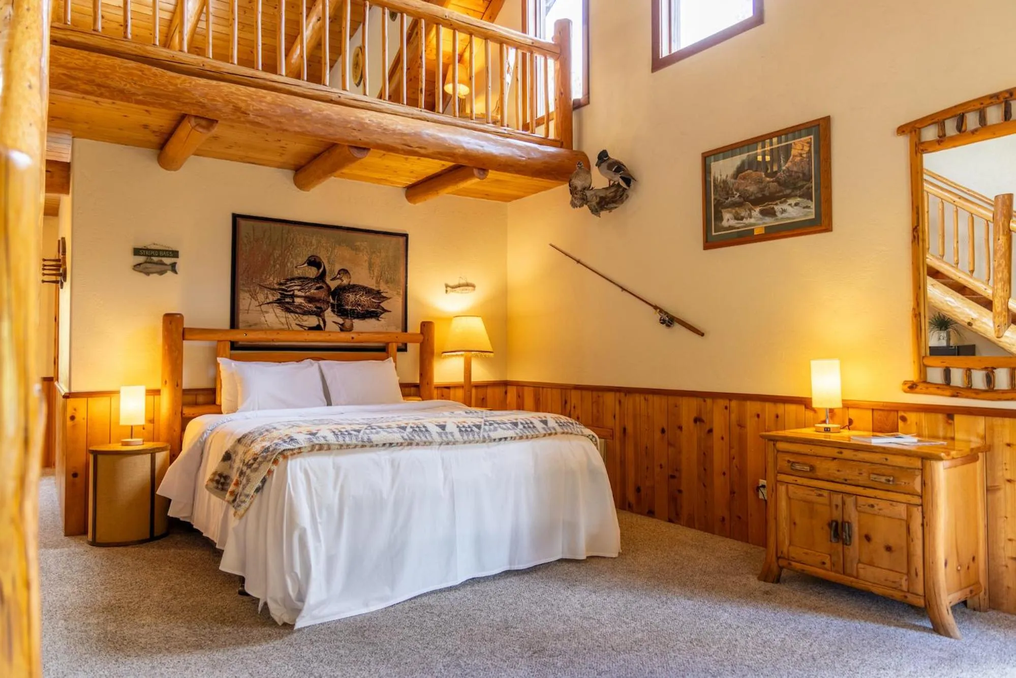 Bed in The Lindsay Lodge