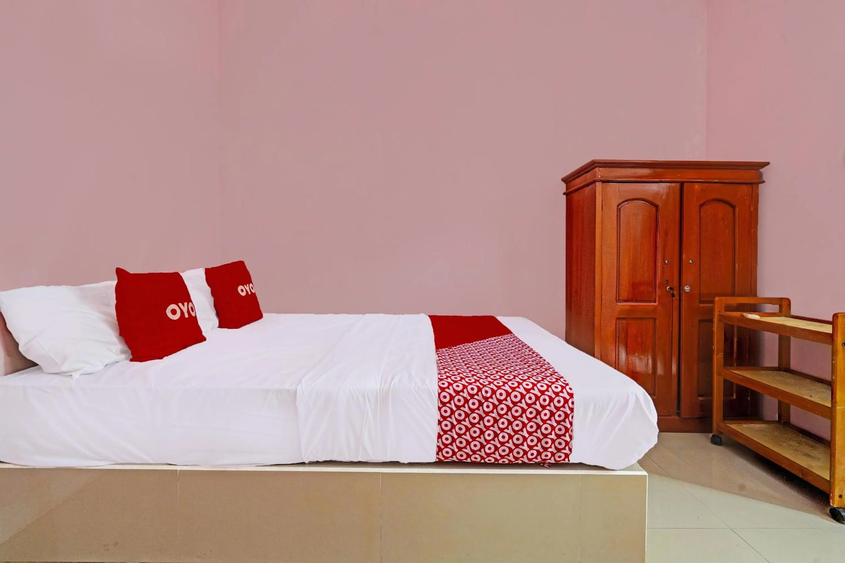 Bedroom, Bed in OYO 92062 Pondok Aurel Wahidin