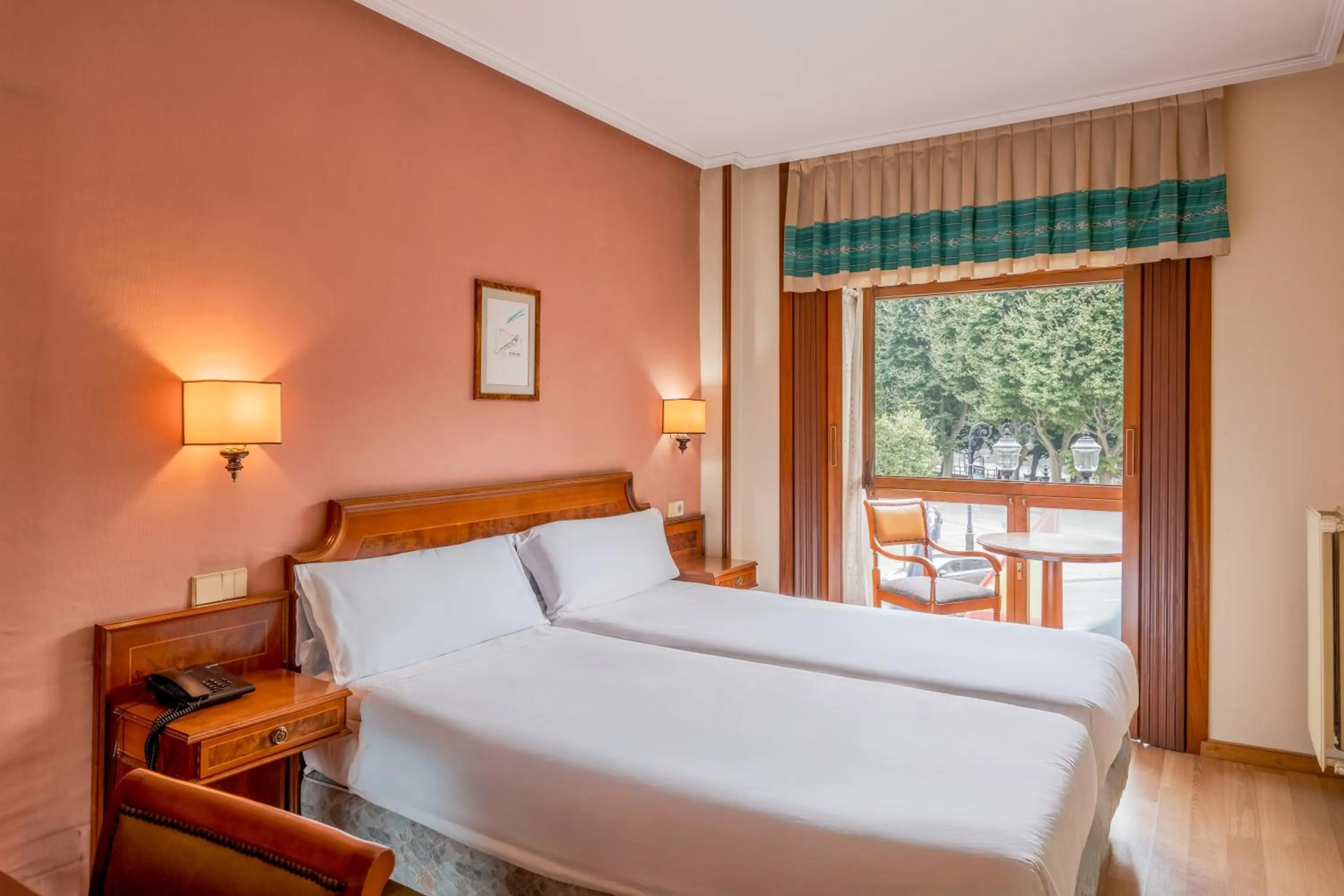 Bed in B&B HOTEL Gijón Centro Begoña