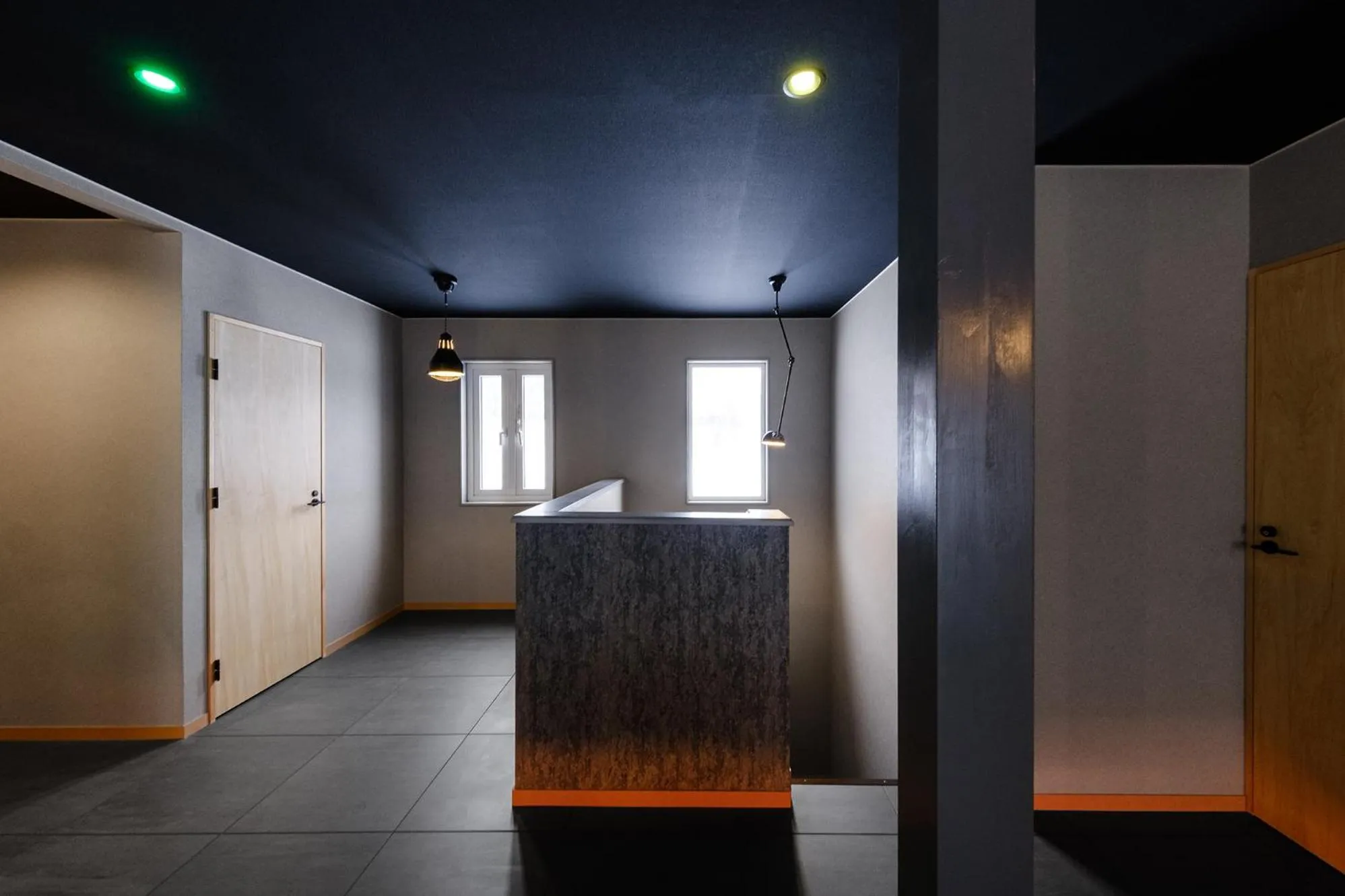 Photo of the whole room in The Landmark