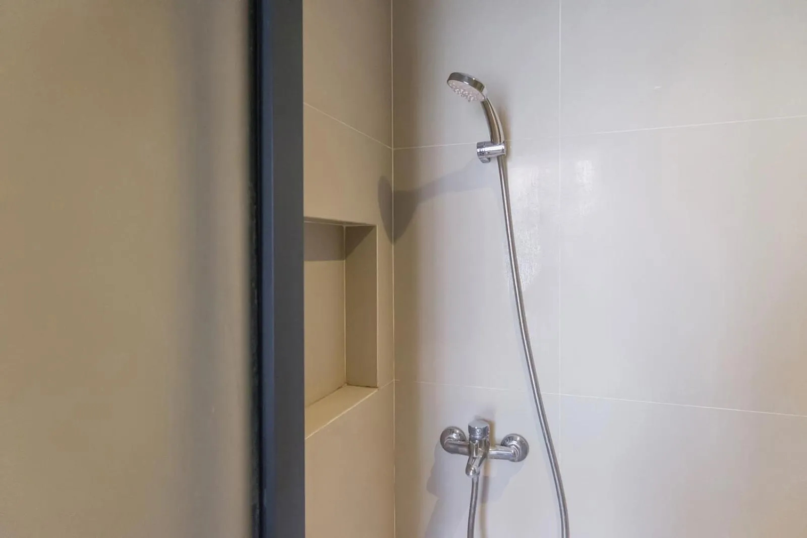 Mono Coliving Ngagel, Surabaya