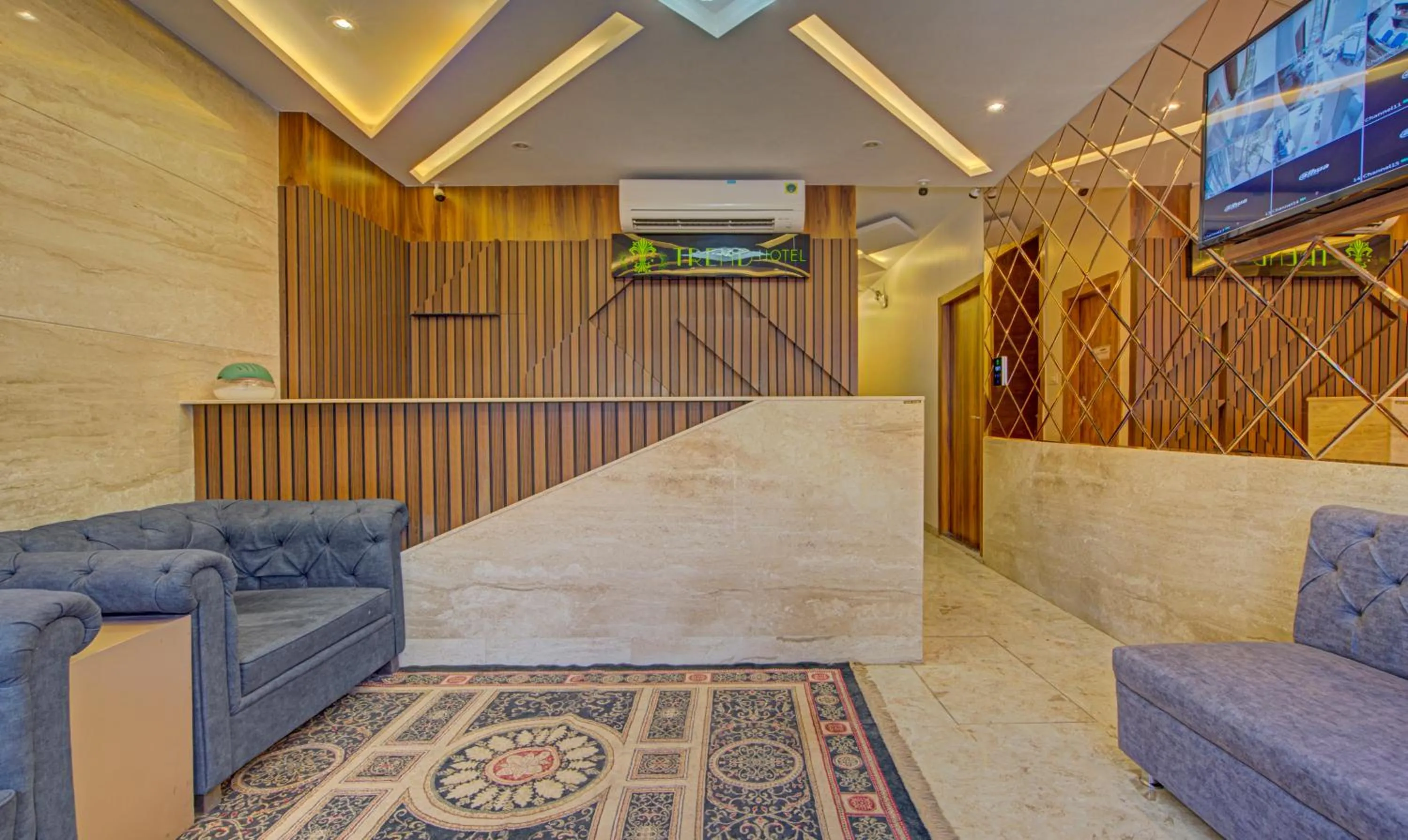 Lobby or reception in Treebo Prince Andheri East