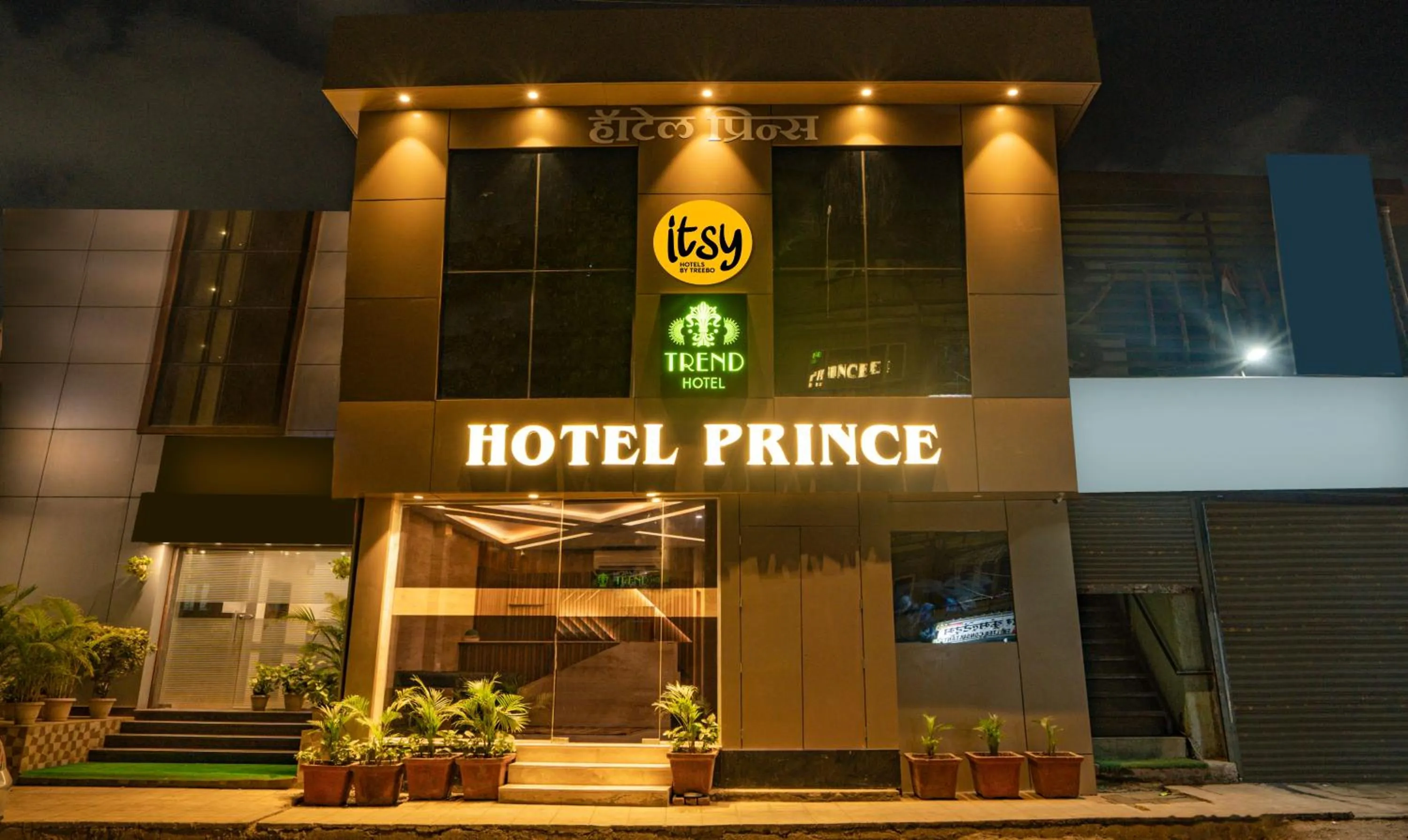 Property building in Treebo Prince Andheri East