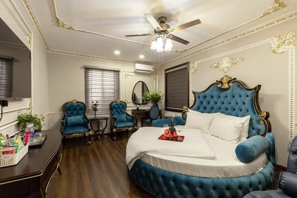 Bed in Hoang Gia Hotel Ha Noi Capital