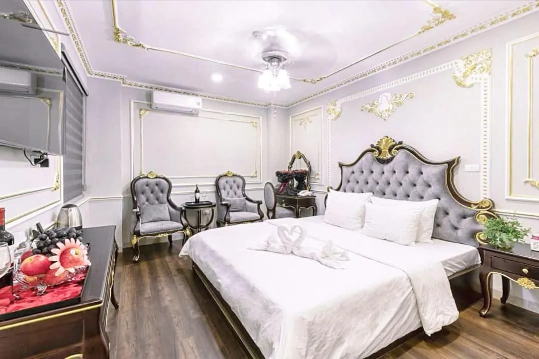 Bed in Hoang Gia Hotel Ha Noi Capital