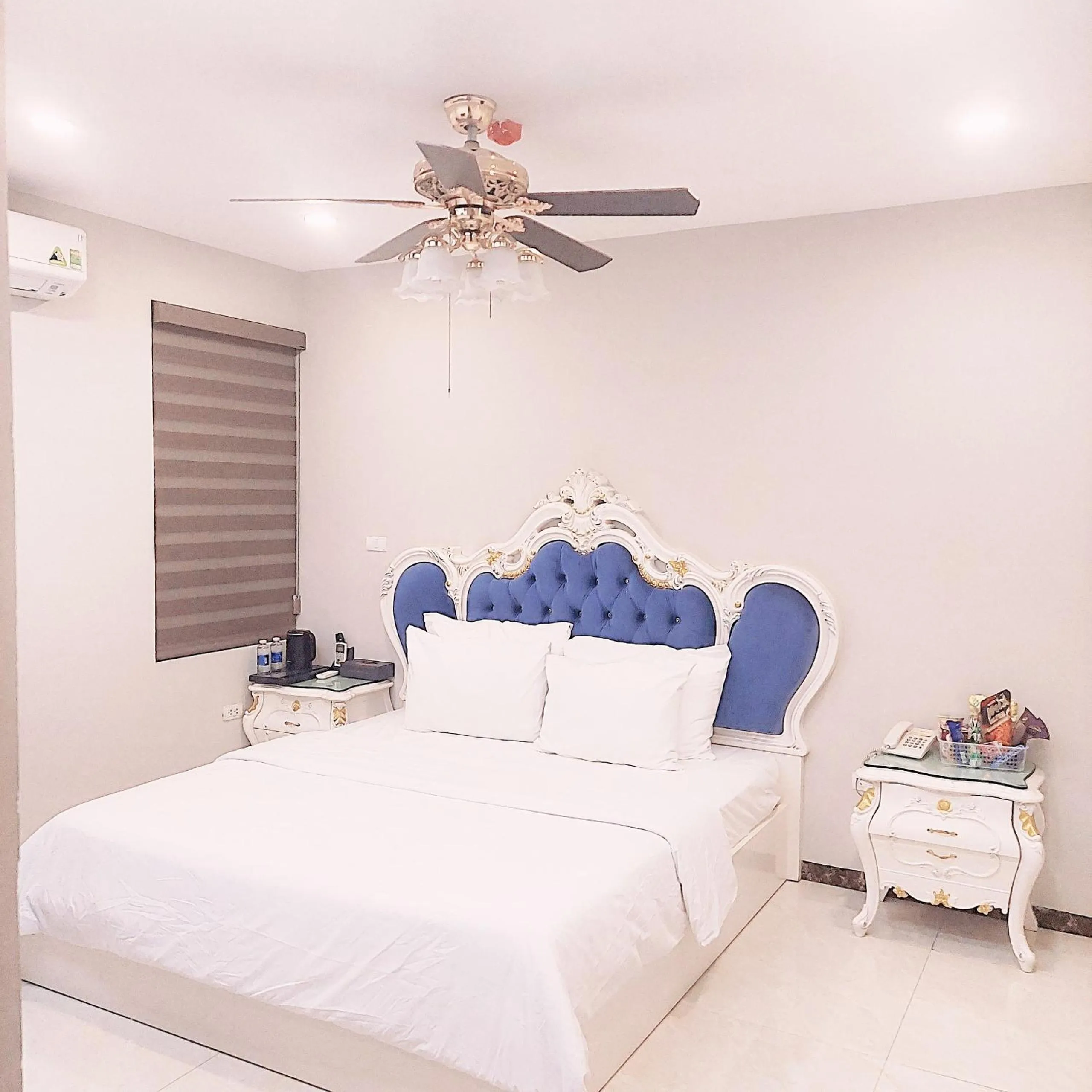 Bed in Hoang Gia Hotel Ha Noi Capital