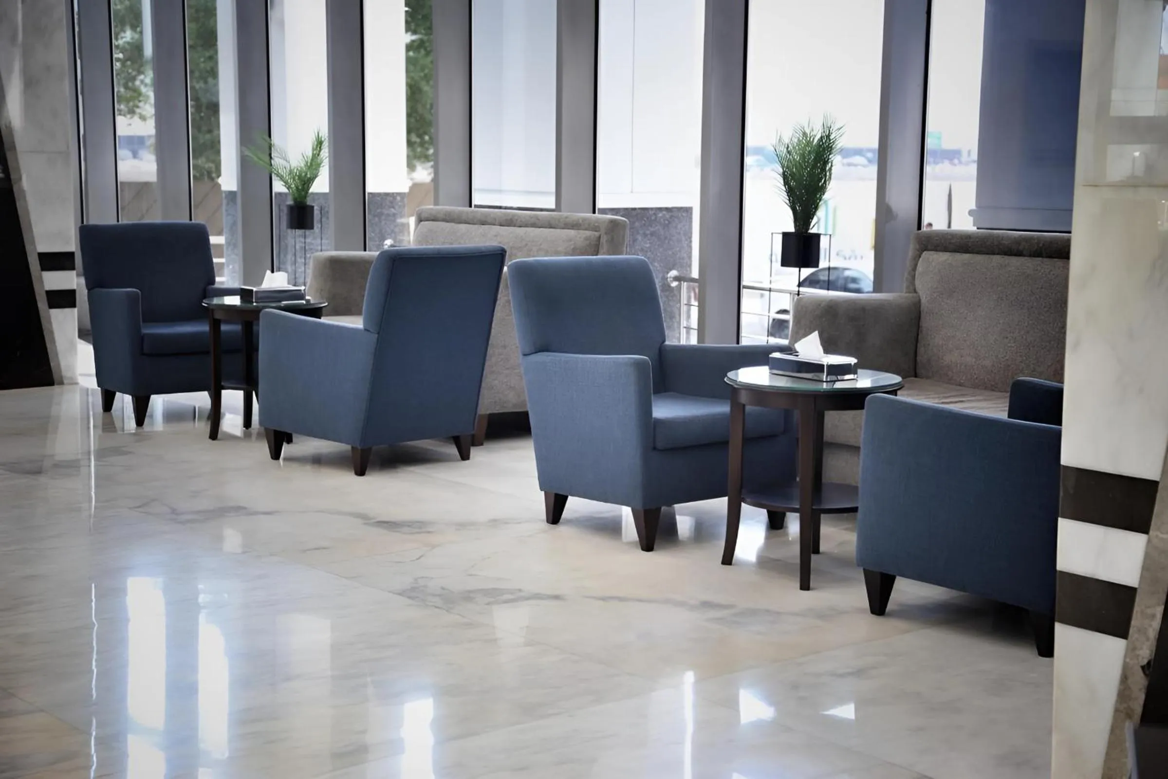 Lobby or reception in Zaha Taiba Hotel