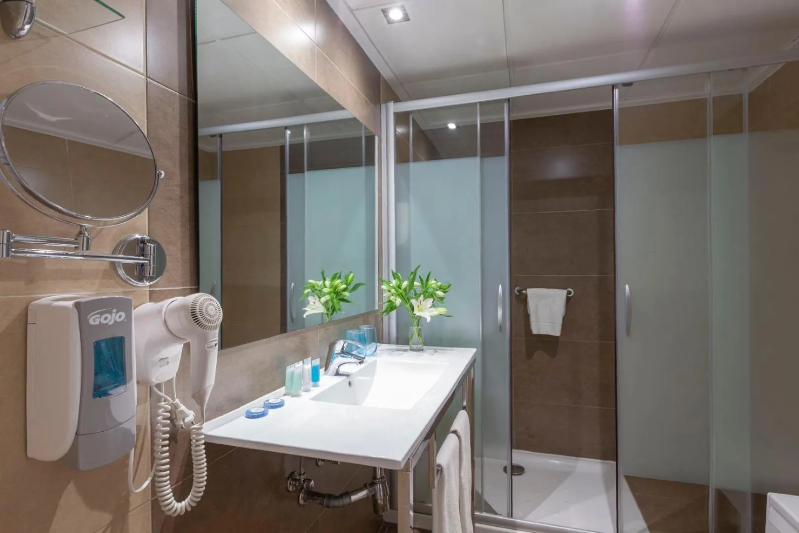 Bathroom in Helios Benidorm