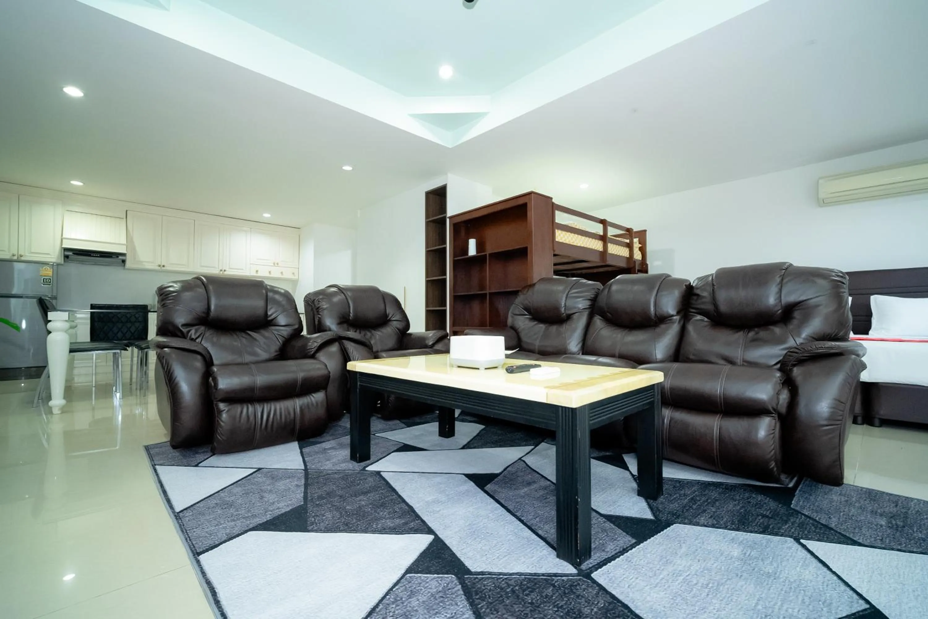 ฺBaan Waru seaview villa