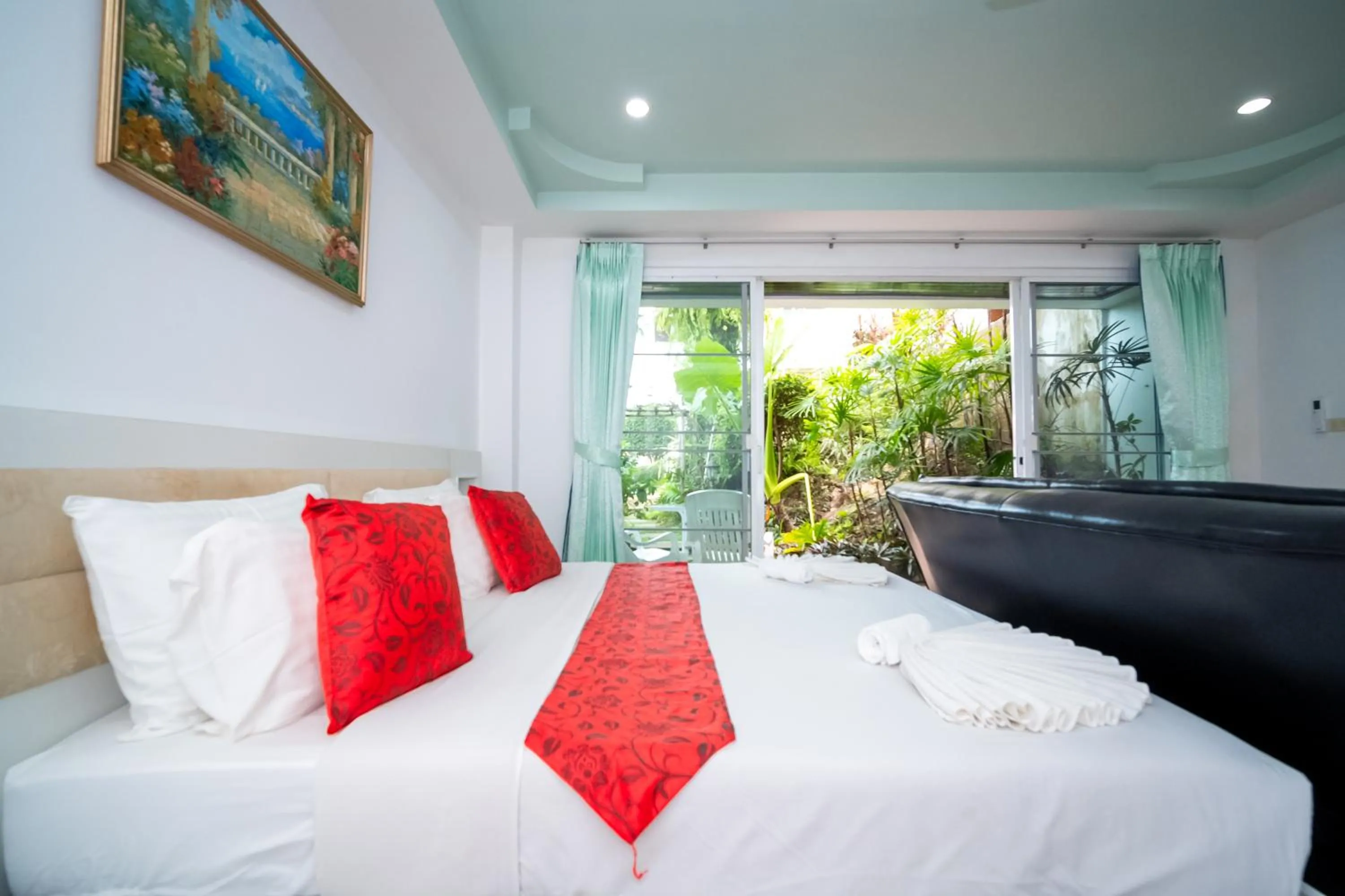 Bed in ฺBaan Waru seaview villa