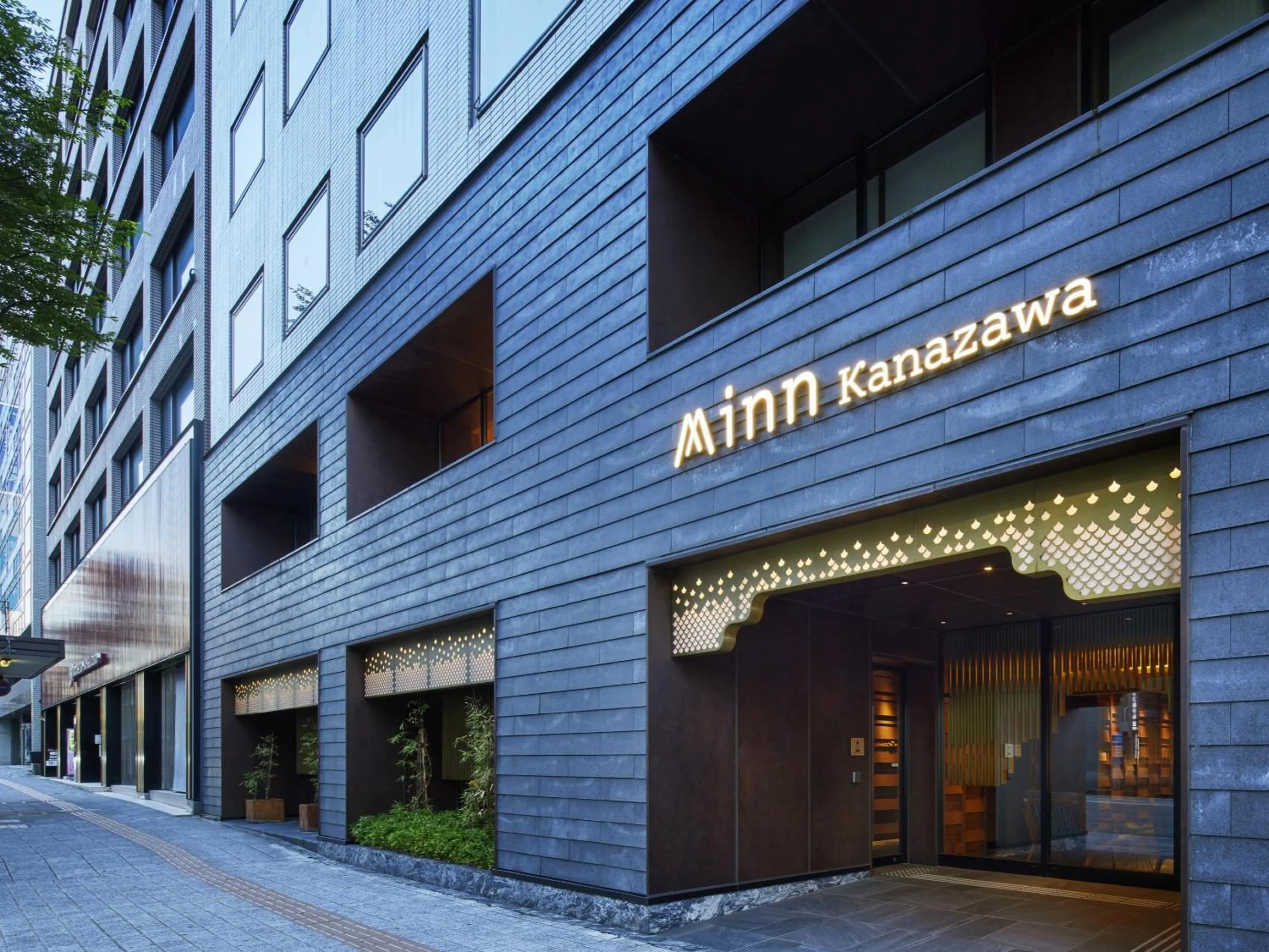 Property building in Minn Kanazawa