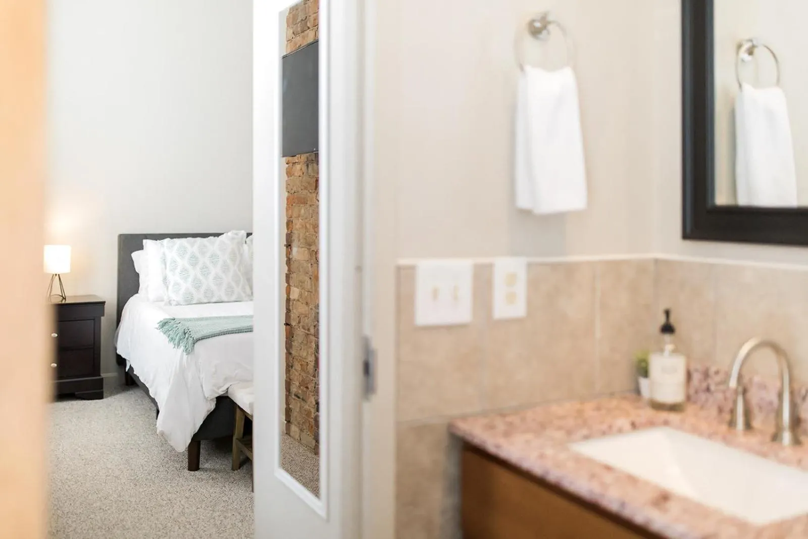 Bathroom, Bed in The Reserve - Heart of OTR 2 Bed Suite w/Views