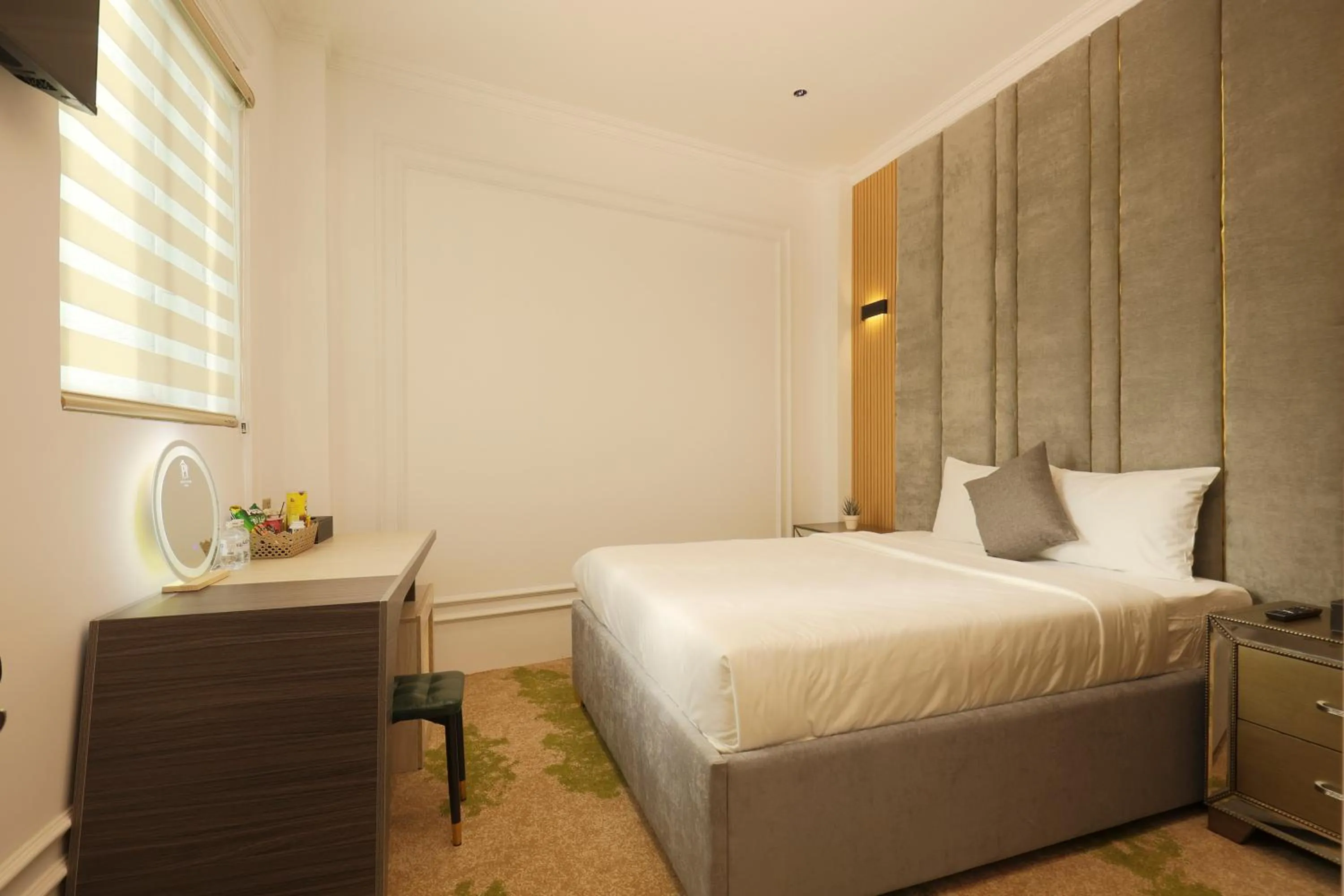 Bedroom, Bed in Phước Hưng 3 Hotel