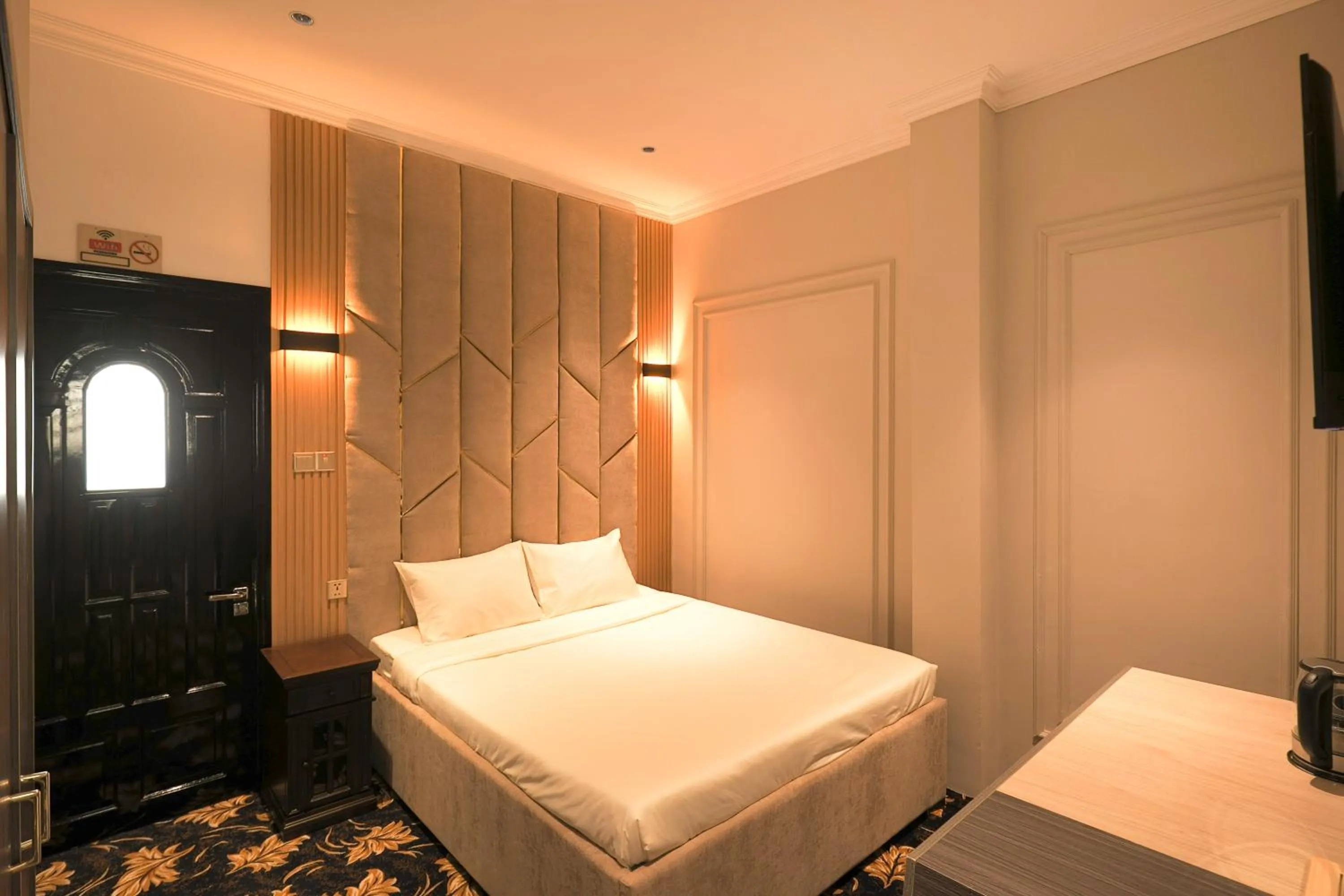 Bedroom, Bed in Phước Hưng 3 Hotel